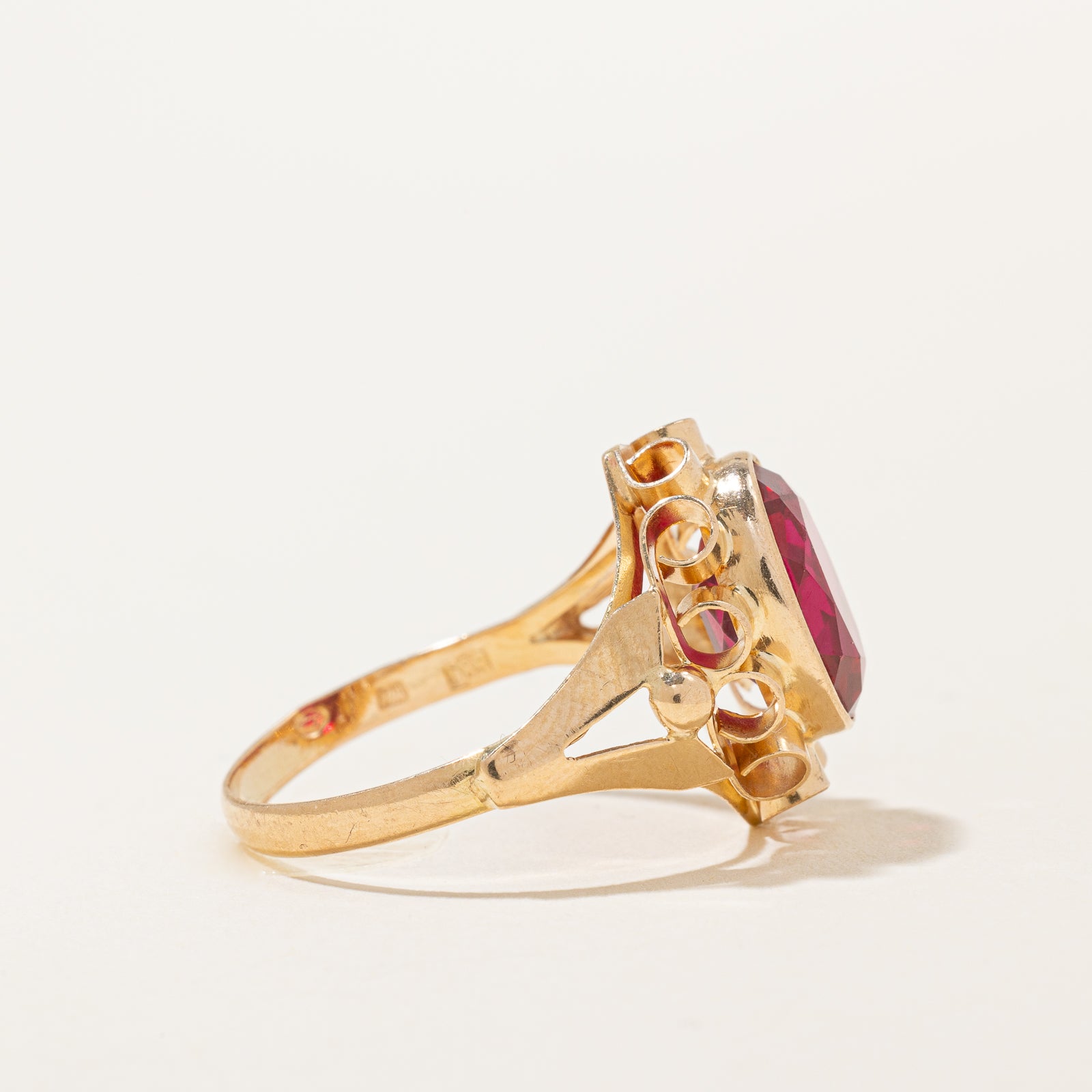 3.60ct Oval Cut Synthetic Ruby Cocktail Ring - Size 7.25 | Elegant Women's Fashion Jewelry for Evening Parties, Weddings & Special Occasions