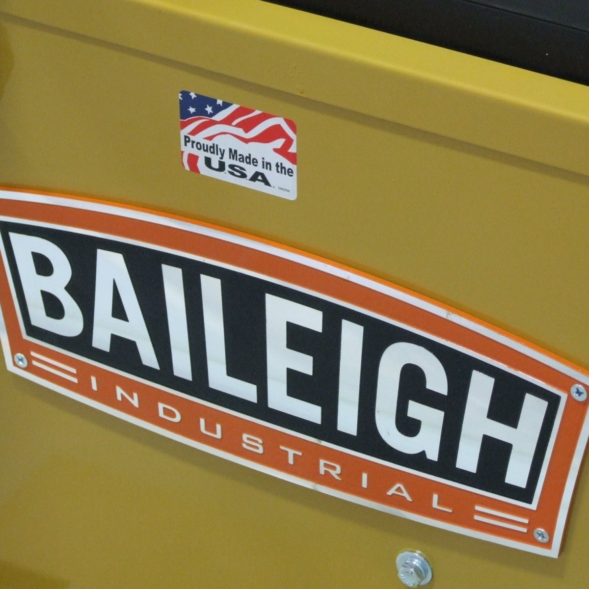 Baileigh RDB-250 Hydraulic Tube Bender - Heavy Duty Pipe Bending Machine for Metal Fabrication | Perfect for Automotive, HVAC & Industrial Pipe Bending Projects