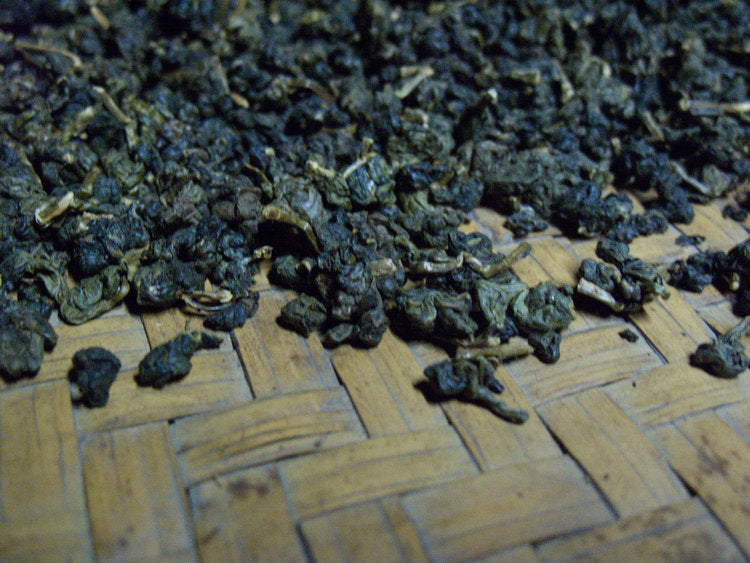 Premium Tung Ting Oolong Tea - High Mountain Loose Leaf Tea from Taiwan - Perfect for Relaxation, Meditation & Afternoon Tea Time