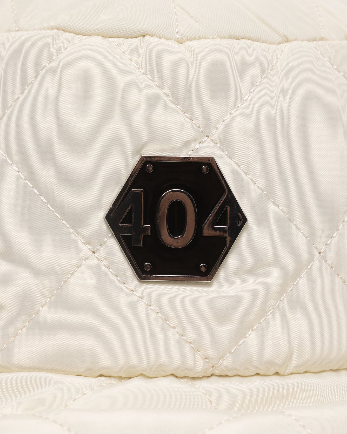 404 Quilted Bucket Hat Off White - Stylish Sun Protection for Outdoor Activities, Beach, Hiking & Travel