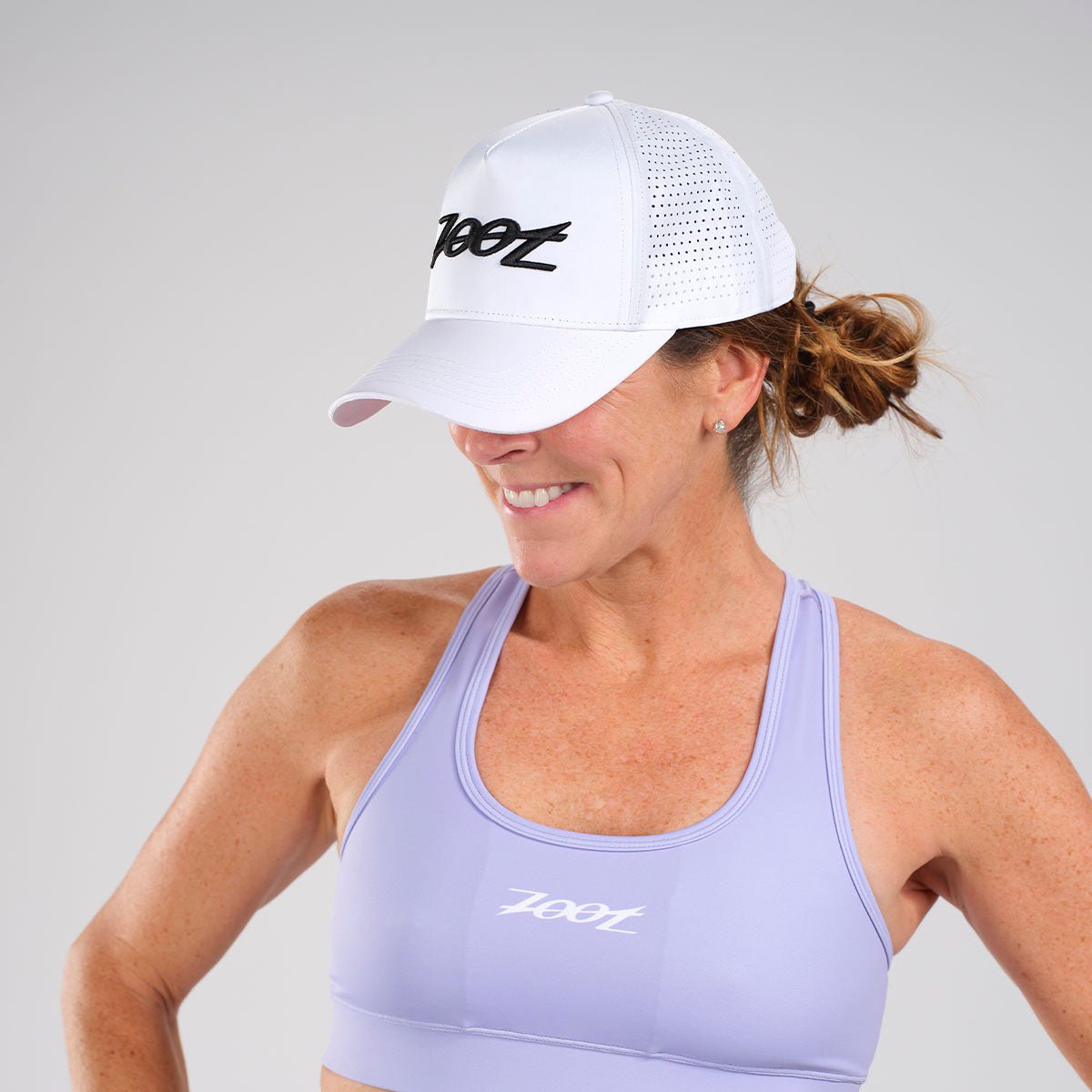 Unisex Tech Curved Bill Hat - Adjustable Snapback Cap for Men & Women - White - Perfect for Outdoor Sports, Hiking & Casual Wear