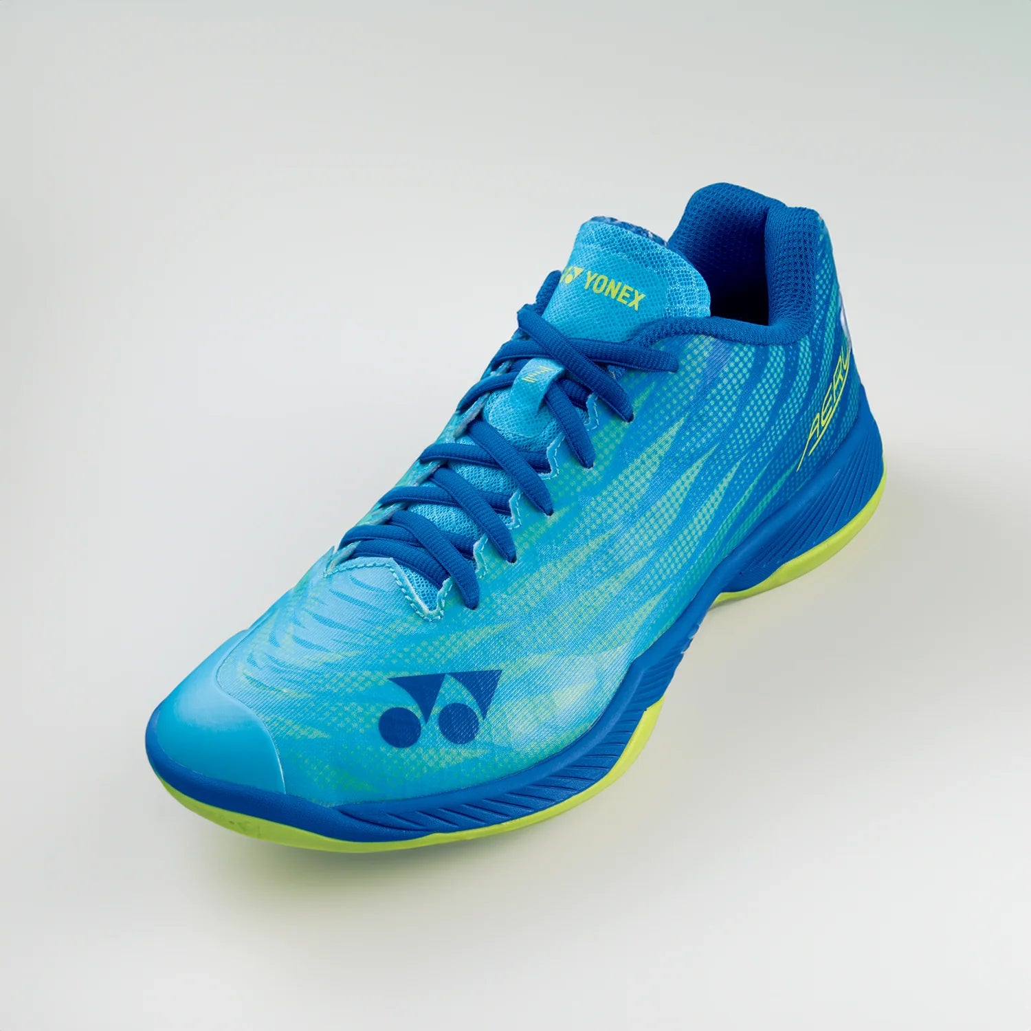 Yonex Aerus Z2 Men's Badminton Shoes - Lightweight & Breathable Court Shoes for Indoor Sports (Cyan) - Perfect for Badminton, Squash & Indoor Tennis