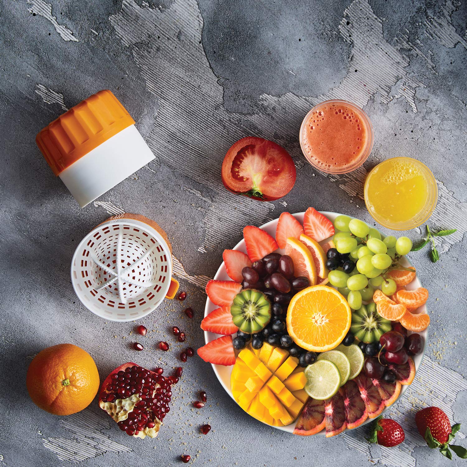 Fresh Citrus Juicer - Manual Lemon & Orange Press for Homemade Juice - Juice Extractor with Container - Red Fruit & Vegetable Squeezer - Perfect for Cocktails, Smoothies & Healthy Drinks