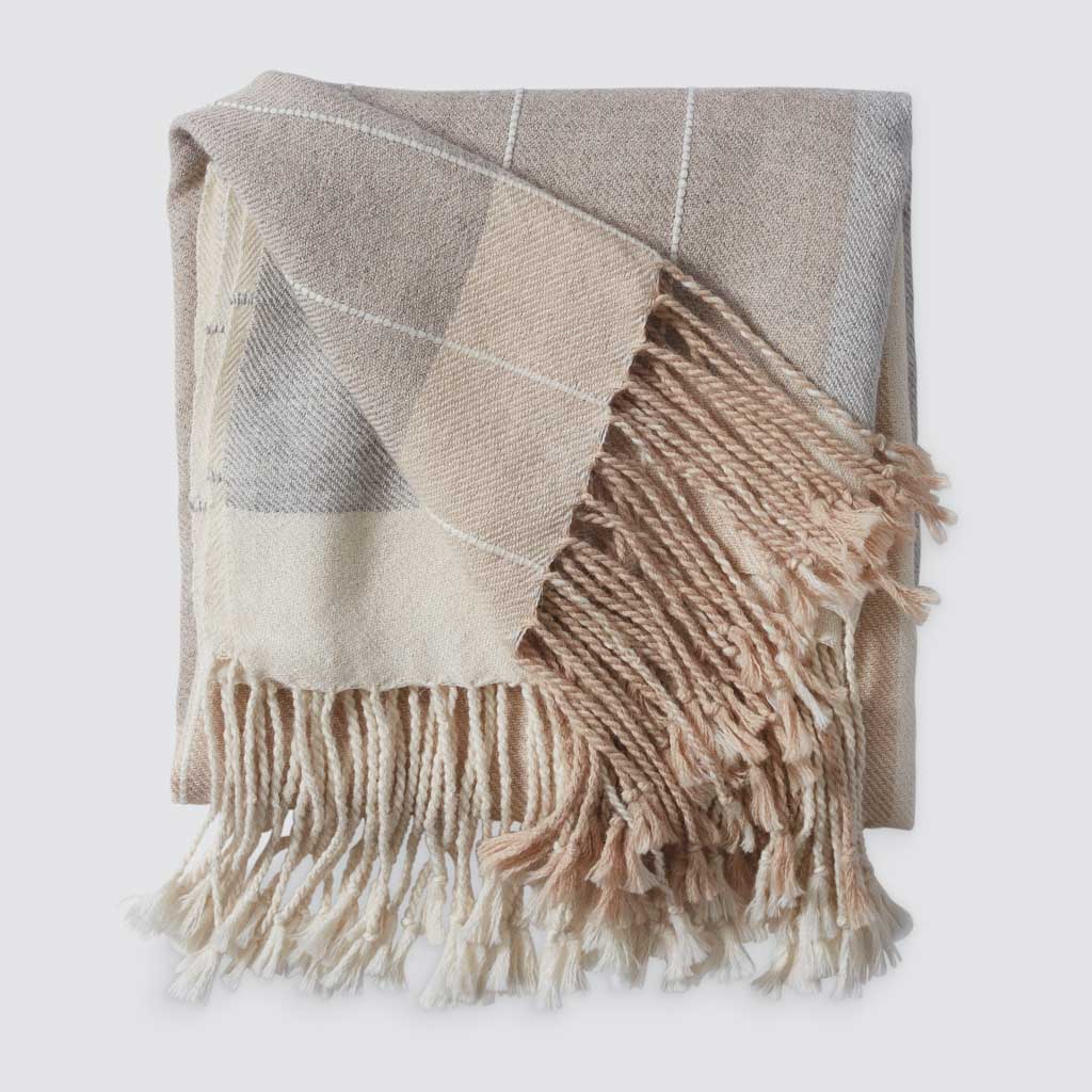 Soft & Cozy Aurora Alpaca Throw Blanket - Luxurious 100% Baby Alpaca Wool for Bed, Couch & Home Decor - Perfect for Winter Warmth & Gift Giving