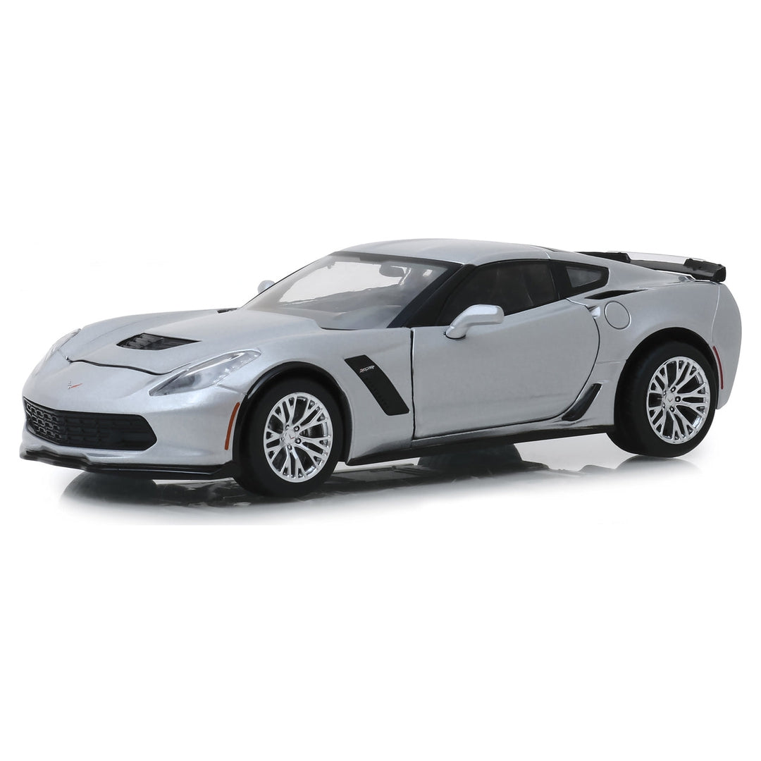 1:24 Scale 2019 Chevrolet Corvette Z06 Silver Diecast Model Car by Greenlight - Perfect for Collectors, Display, and Racing Enthusiasts