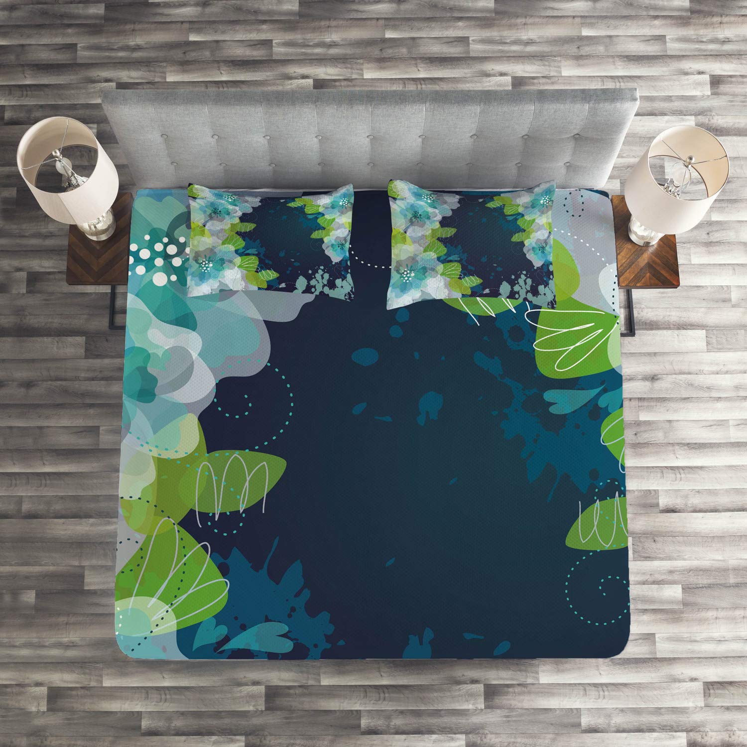 Ambesonne Navy Blue King Size 3-Piece Quilted Bedspread Set with 2 Pillow Shams - Abstract Floral Design on Grunge Backdrop in Navy, Pale Green & White | Elegant Bedroom Decor for Master Suite, Guest Room or Vacation Home