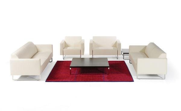 Stylish Mare Table by Artifort - Modern Coffee Table for Living Room, Lounge & Office - Durable & Elegant Home Decor Furniture