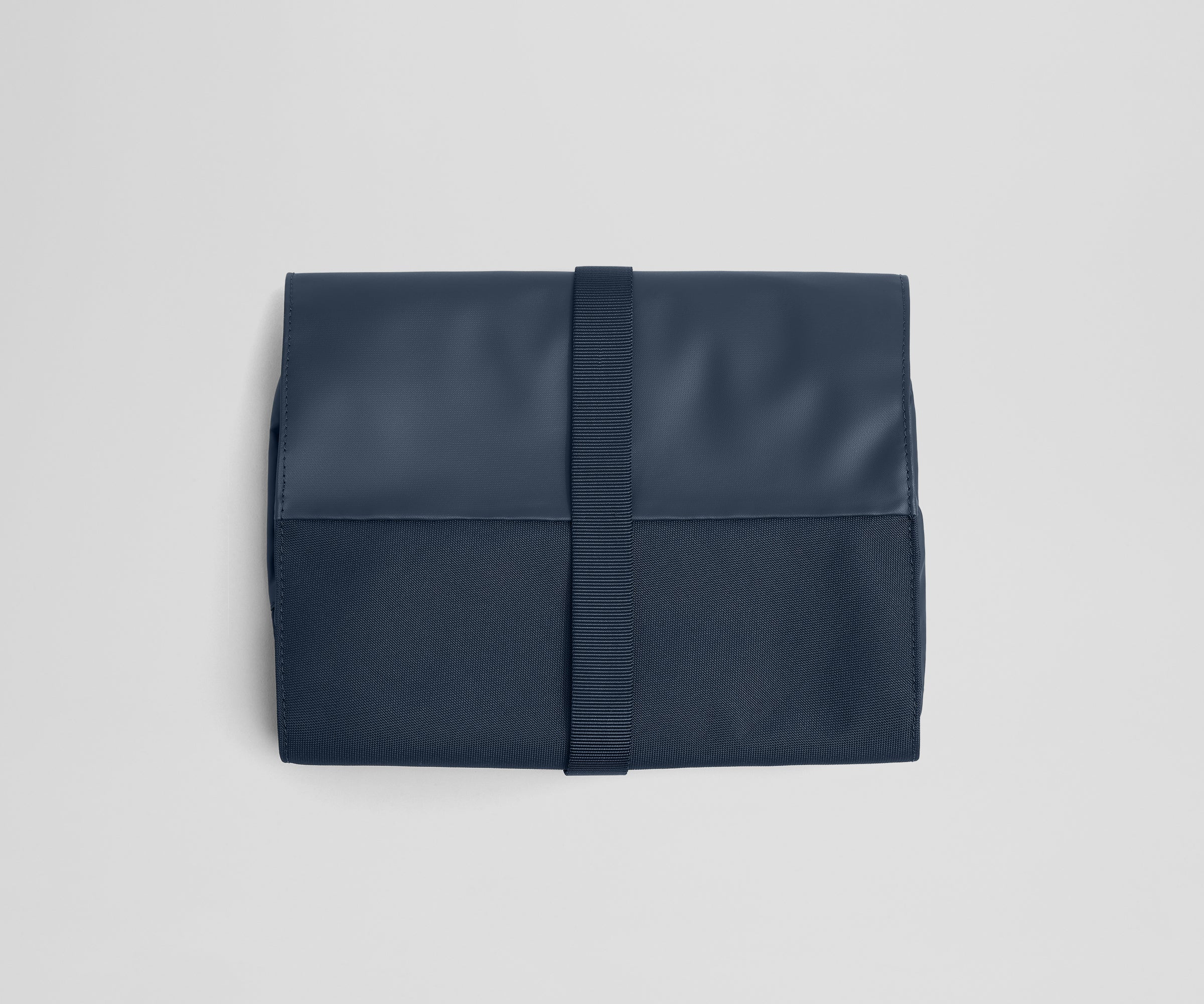 Navy Blue Hanging Toiletry Bag for Travel - Waterproof Cosmetic Organizer with Multiple Pockets, Perfect for Bathroom Storage & Camping Trips
