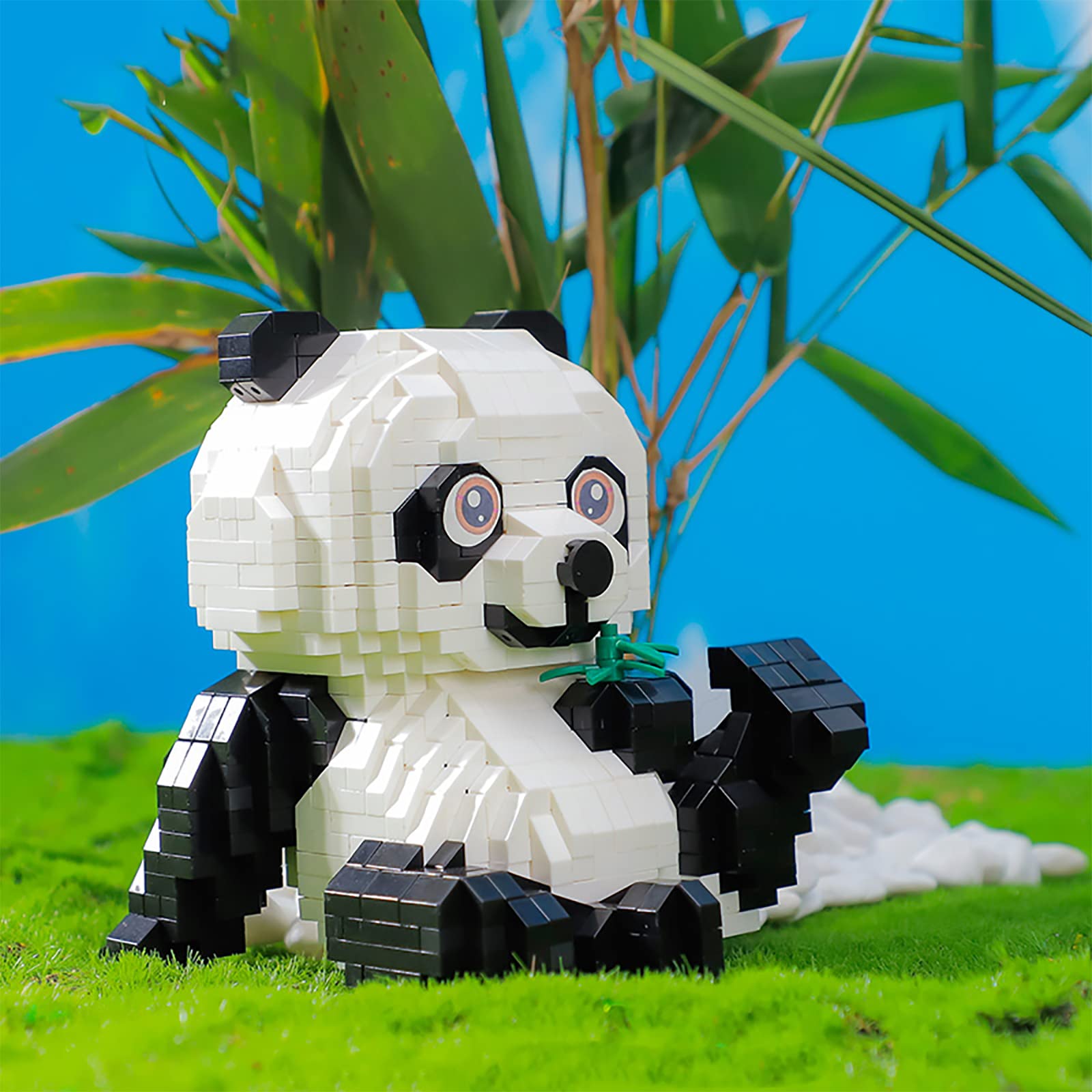 Larcele Micro Building Blocks Set - 820PCS DIY Mini 3D Building Toy Bricks for Kids & Adults, Creative Panda Model KLJM-08 | STEM Educational Toys, Birthday Gifts & Home Decoration