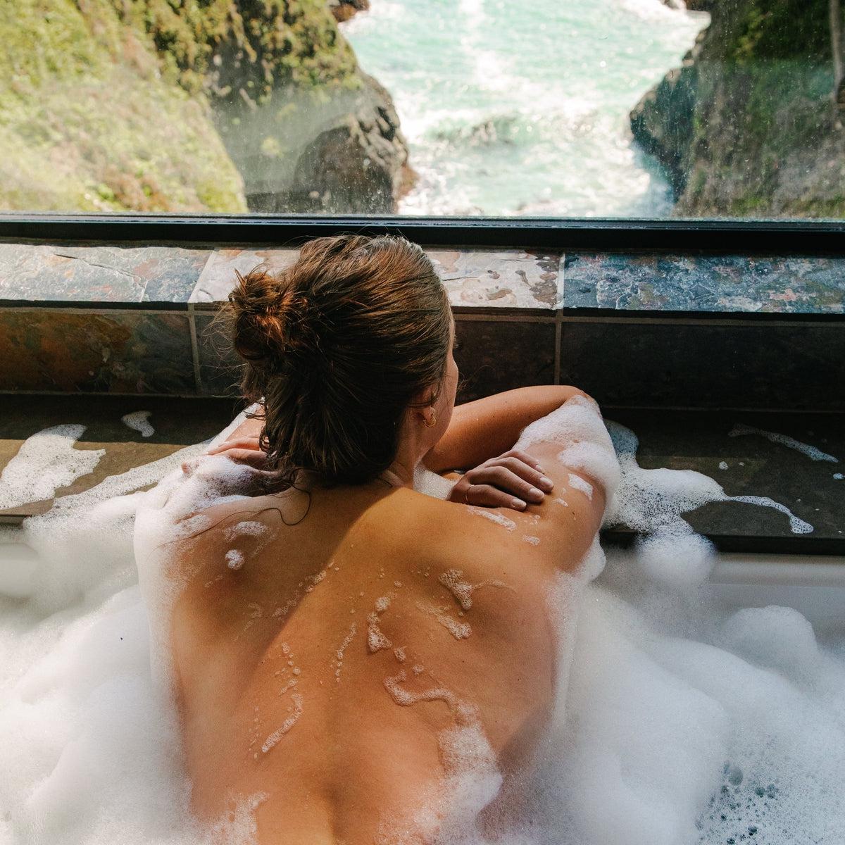 Day Dream Bubble Bath - Luxurious Foaming Bath Soak for Relaxation & Stress Relief | Perfect for Spa Nights, Self-Care & Gift Giving