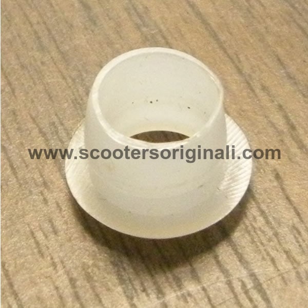 Vespa Bush Side Panel Front Pin - White Plastic Replacement Part for Vespa Scooters | Perfect for Repair & Maintenance