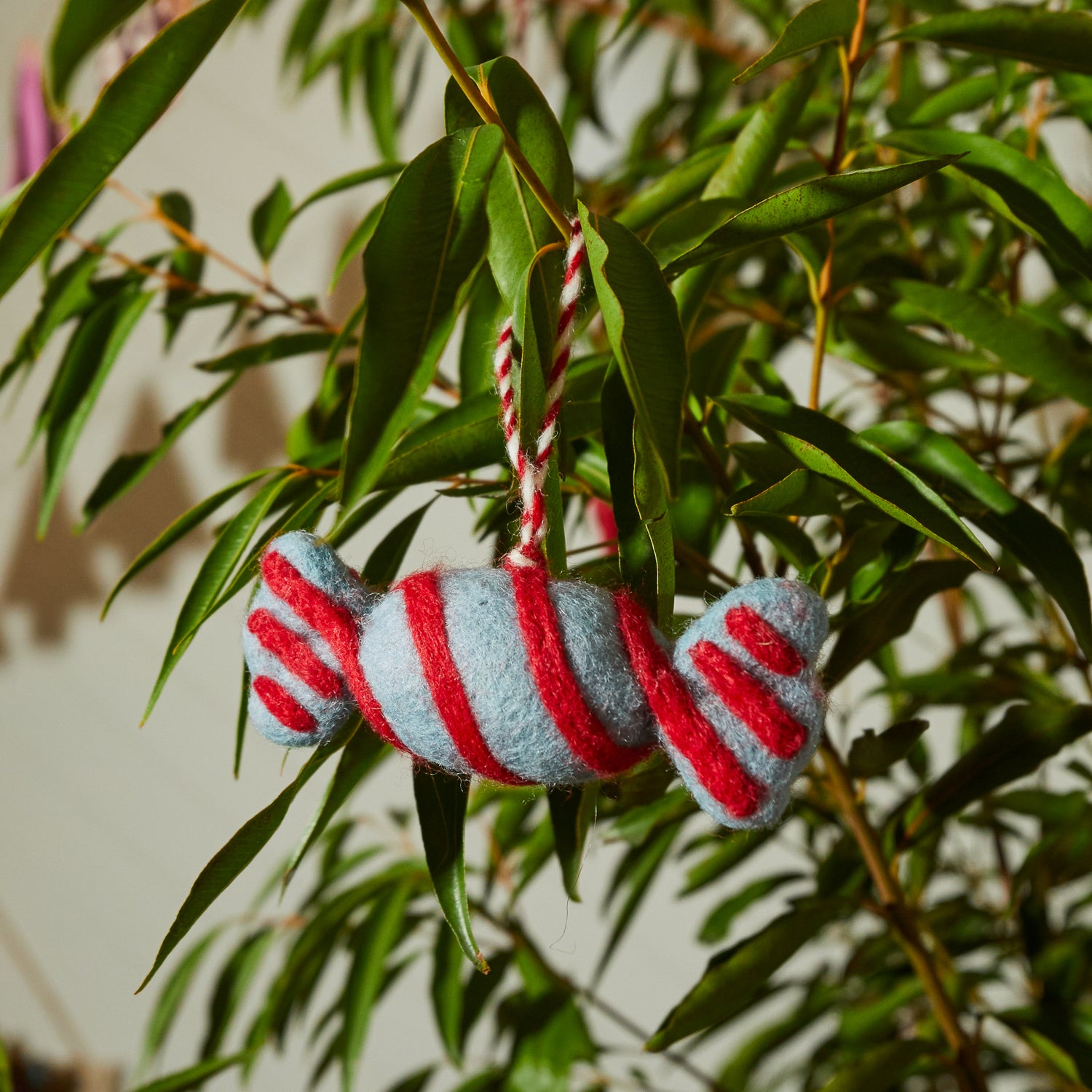 Simla Sweet Decoration - Elegant Home Decor for Living Room, Bedroom & Wedding Party | Perfect for Wall Art, Table Centerpieces & Gift Giving