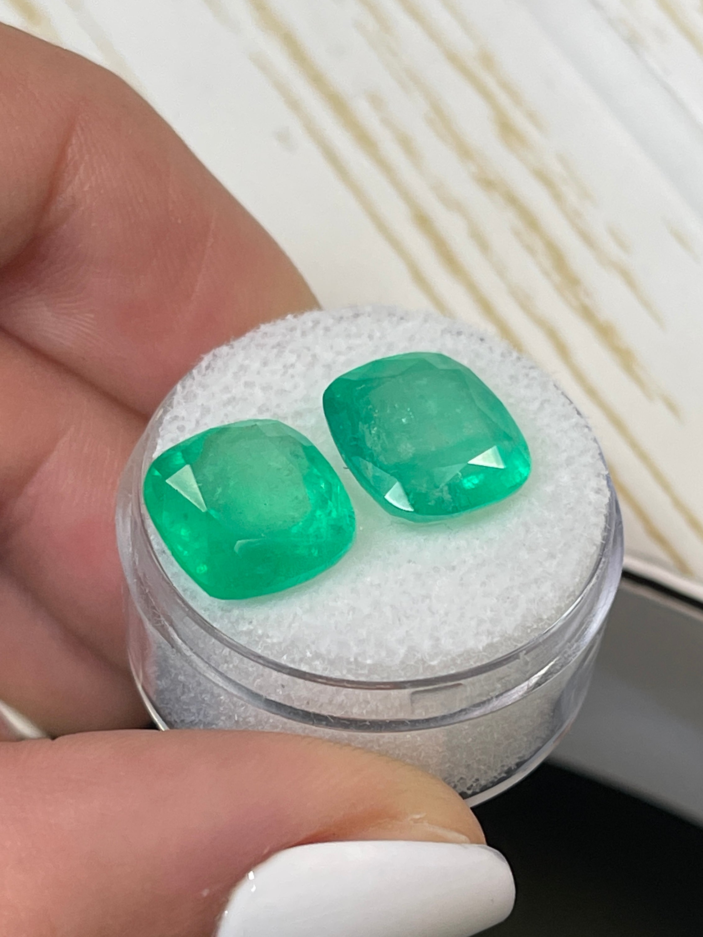 Natural Colombian Loose Emeralds 11.11tcw 12x11mm Cushion Cut - Yellowish Green Gemstones for Jewelry Making, Engagement Rings & Luxury Gifts
