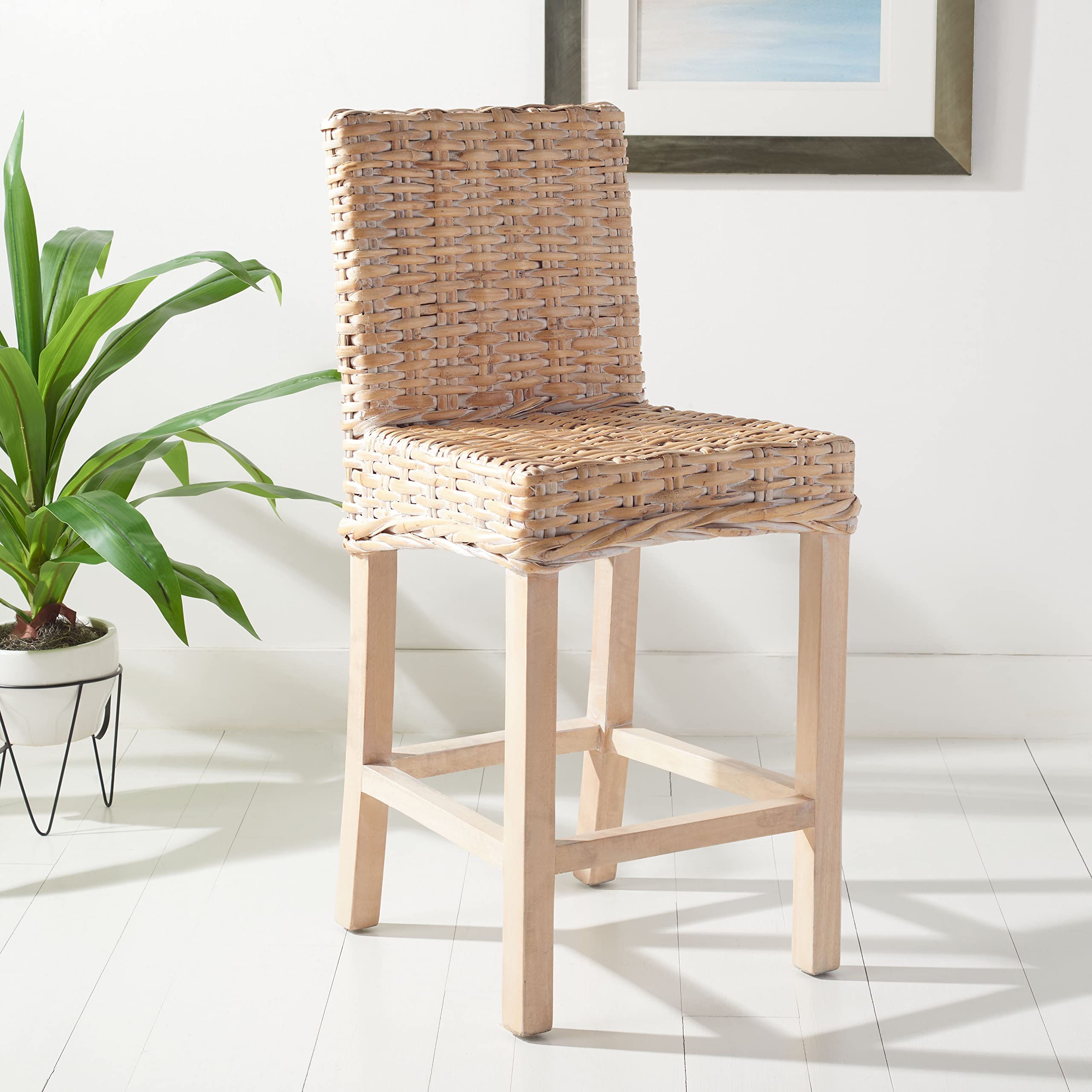 SAFAVIEH Home Tobie Natural White Wash Rattan 24-inch Counter Stool - Modern Farmhouse Kitchen Island Bar Stool for Dining Room & Breakfast Nook
