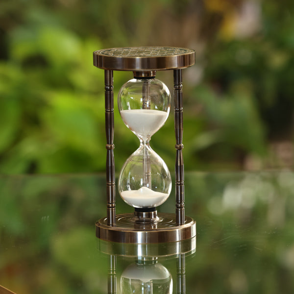 30-Minute Chess Sand Timer - Classic Game Timer for Chess, Board Games, and Strategy Games - Perfect for Tournaments, Home Play, and Classroom Use