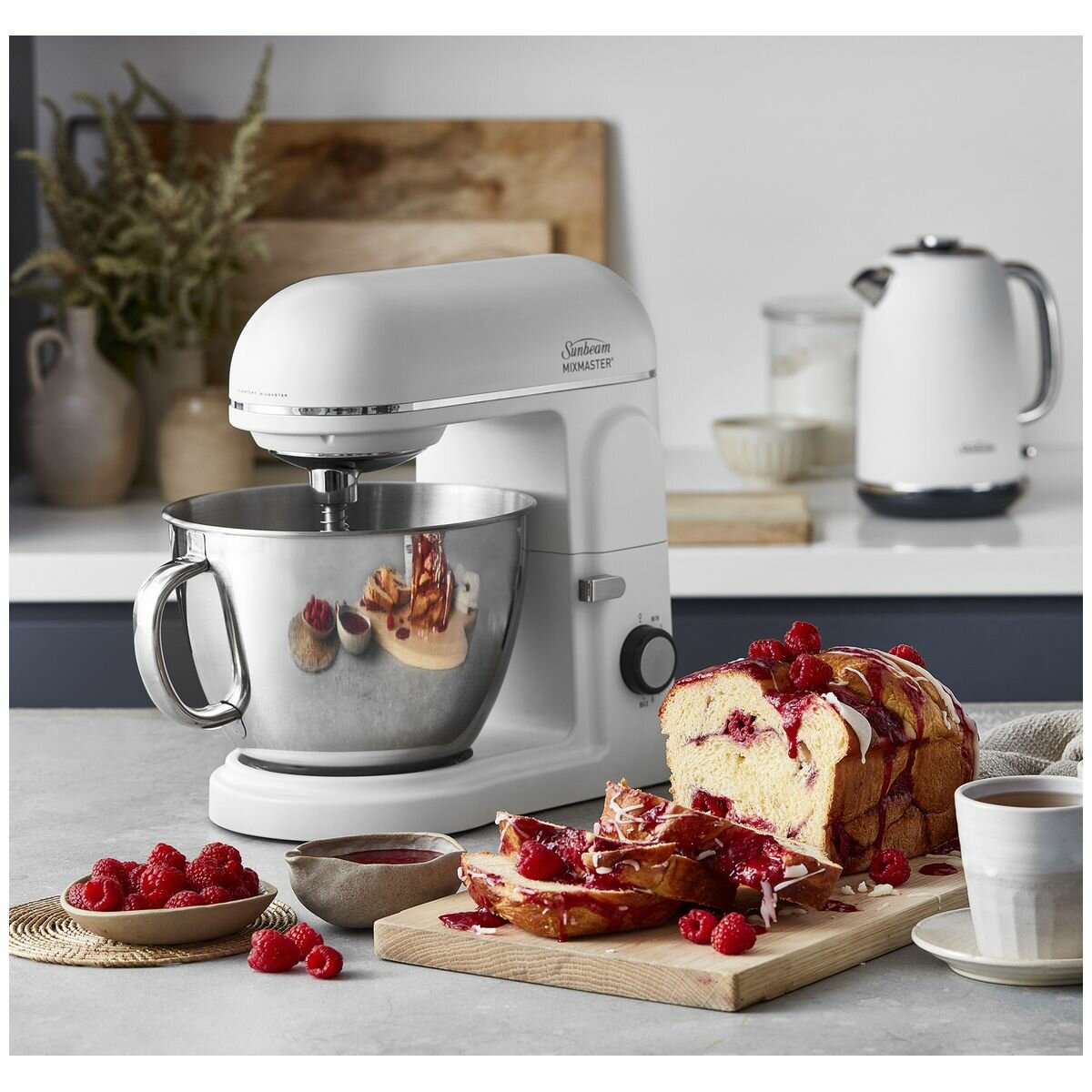 Sunbeam The Master One MXM5000WH Planetary Mixer - 5 Qt Stand Mixer with 12 Speeds, Tilt-Head Design - Perfect for Baking Cakes, Cookies, Bread & More - Ocean Mist White