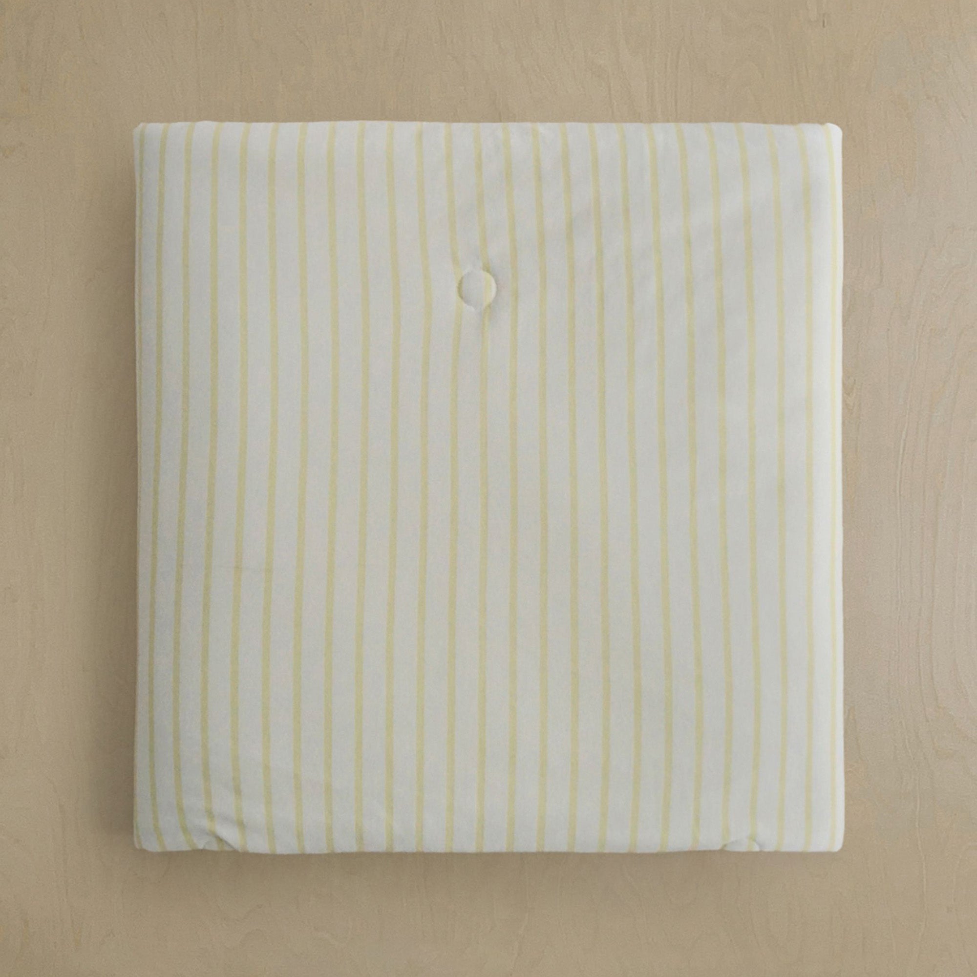 BreatheEase Modal Stripe Summer Comforter - Ultra Soft & Cooling Lightweight Bedding - Machine Washable for Easy Care - Perfect for Hot Sleepers & Summer Nights