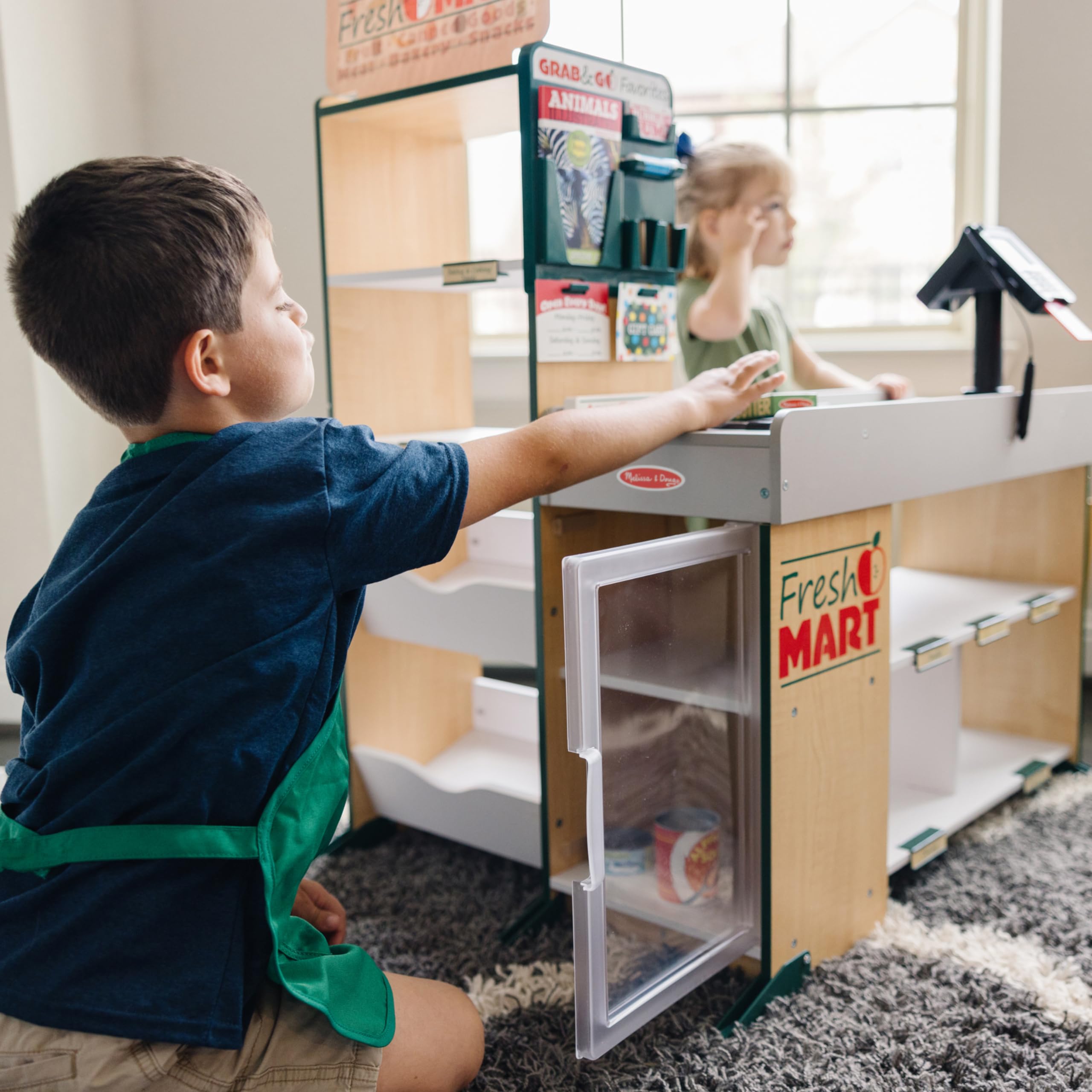 Melissa & Doug Wooden Fresh Mart Grocery Store Play Set - FSC Certified Wooden Pretend Play for Kids - Perfect for Home, Classroom & Daycare Role-Playing Games