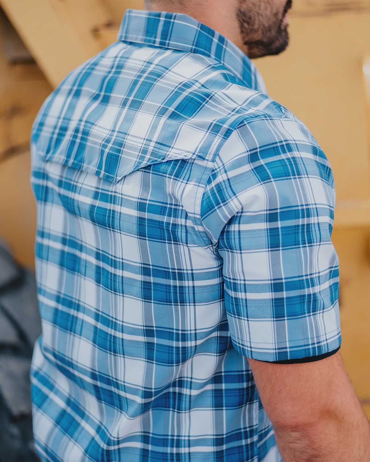 Men's Lightweight Western Shirt - Comfortable & Stylish Cowboy Shirt for Casual Wear & Outdoor Adventures
