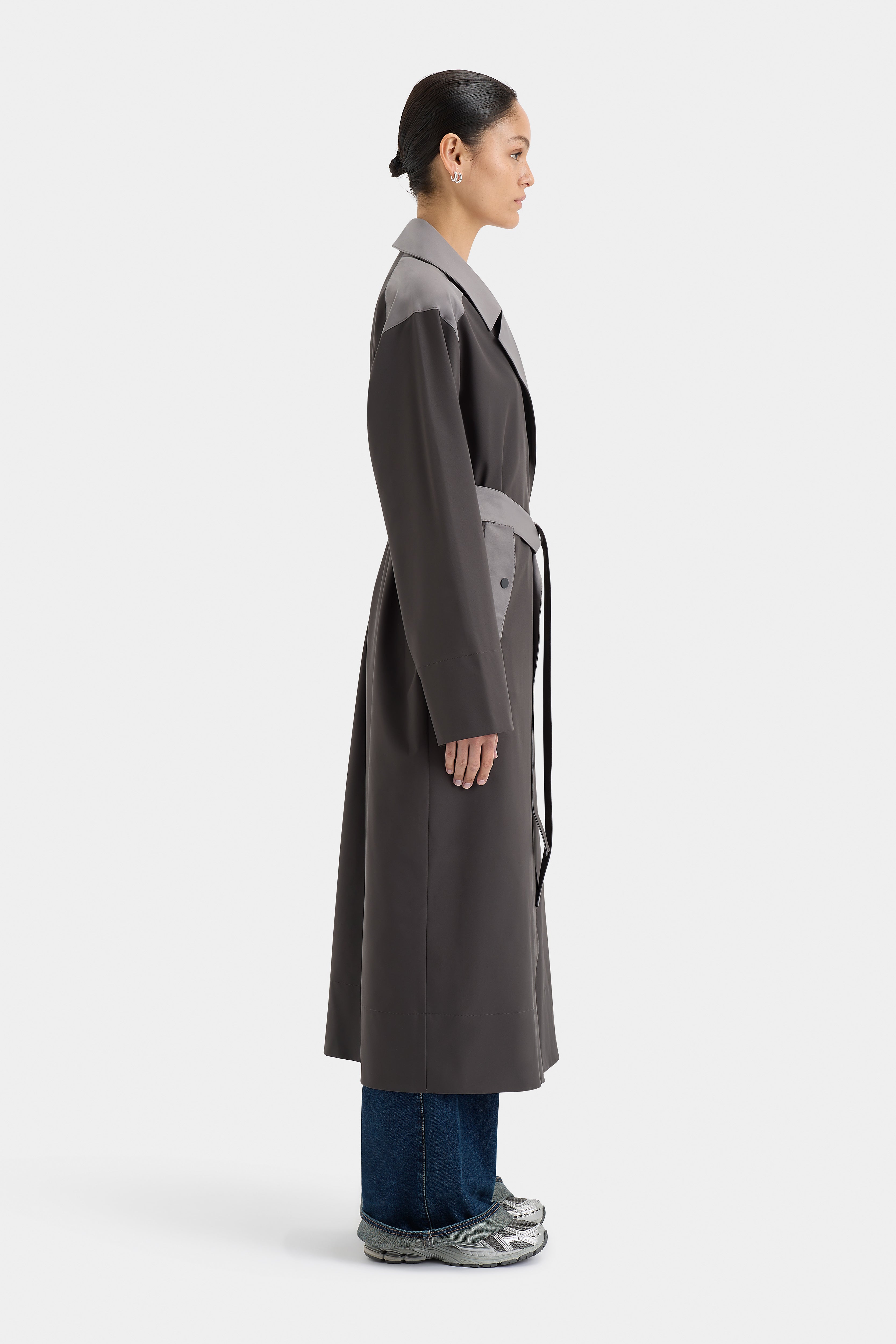Premium Wesley Trench Coat for Men - Slim Fit Charcoal Gray Overcoat - Perfect for Business, Office & Formal Occasions