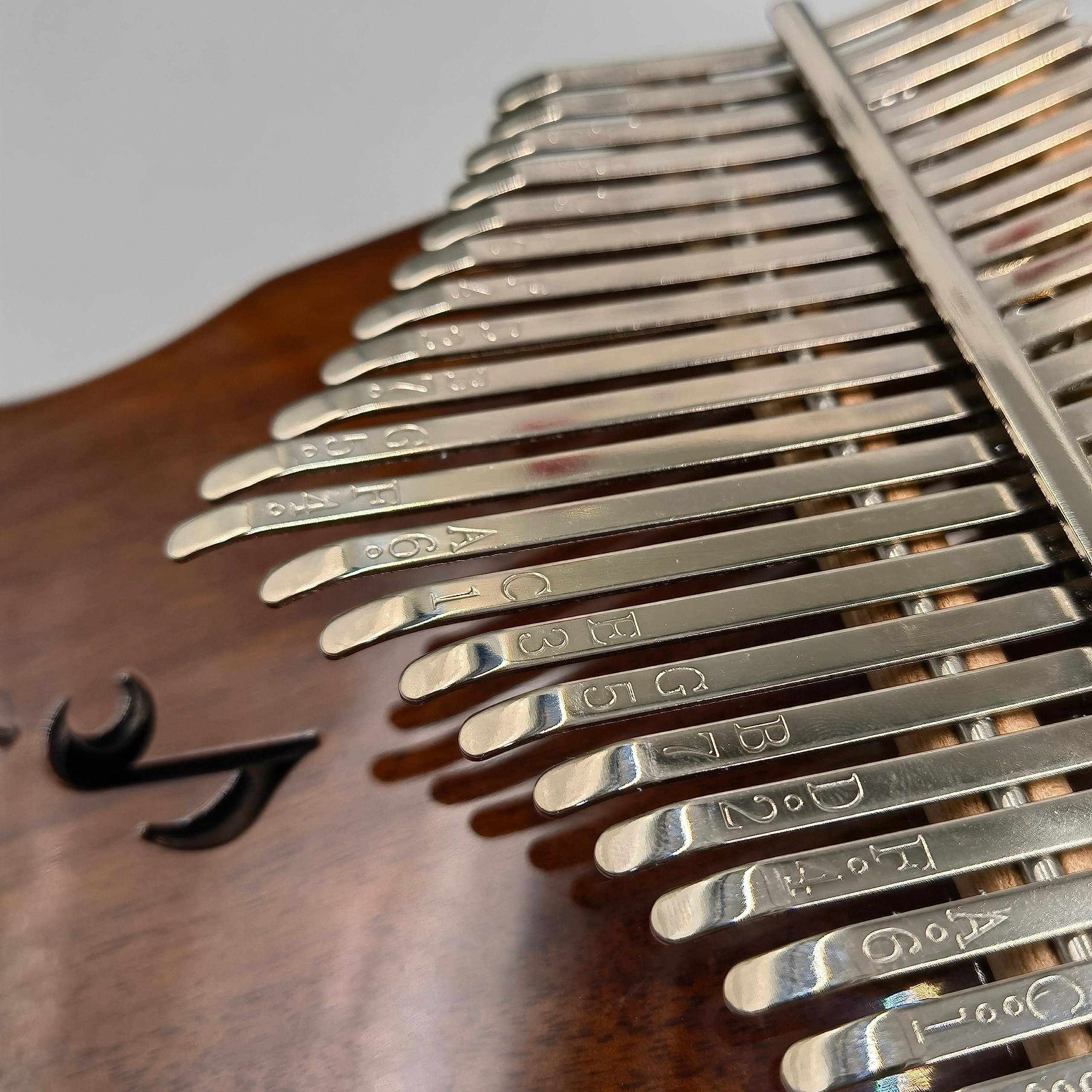 21-Key Solid Wood Kalimba Thumb Piano with Tuning Hammer, Finger Covers & Key Stickers - Portable Mbira Instrument with Carrying Case & Phone Holder - Perfect Gift for Kids, Adults & Beginners - Ideal for Music Therapy, Relaxation & Home Decor