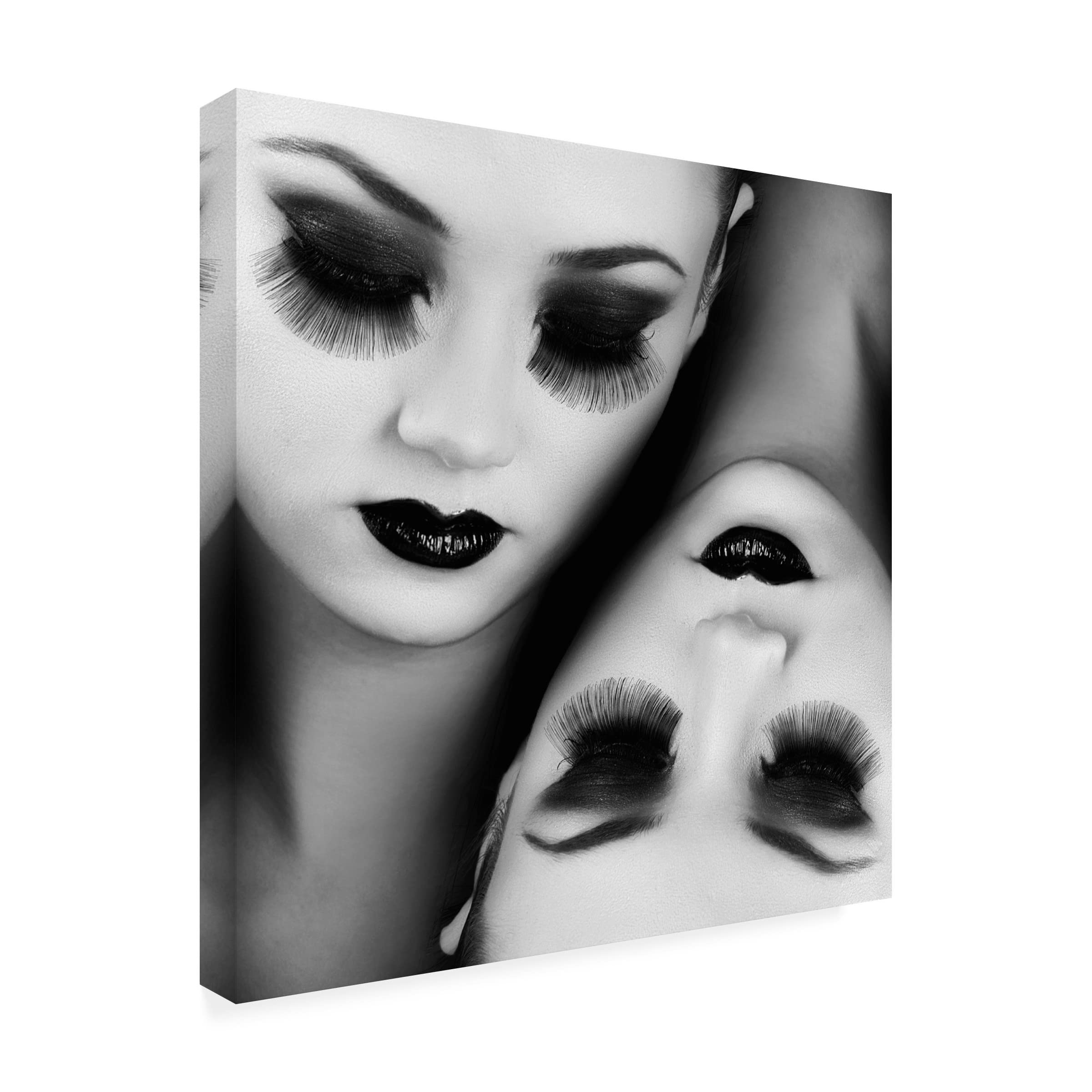 Trademark Fine Art 'Queen of Spades' Canvas Wall Art Print by Oren Hayman - Premium Playing Card Decor for Game Rooms & Casino Themed Spaces