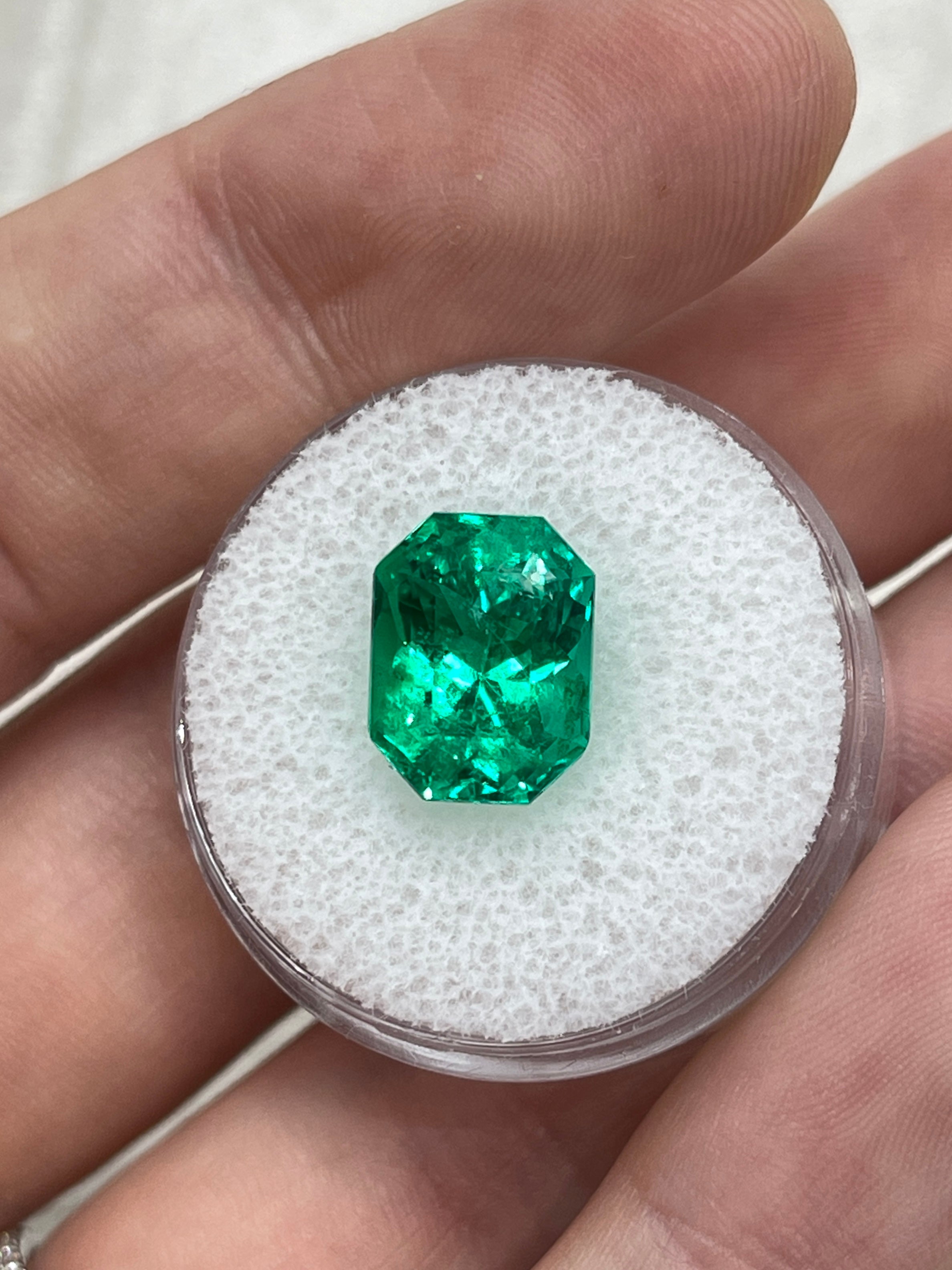 5.21 Carat 11.5x9mm Vivid Bluish Green Emerald Cut Colombian Emerald Gemstone with Clipped Corners - Perfect for Engagement Rings, Fine Jewelry & Collector's Pieces