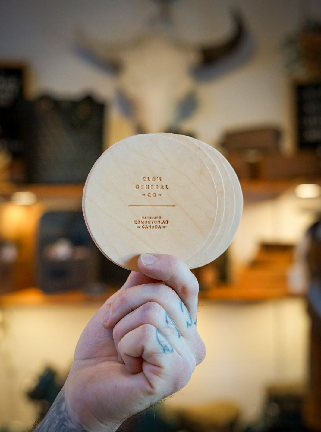 Premium Leather Coasters Set - Round & Classic Design, Vegetable Tanned - Perfect for Home Bar, Office Desk & Gift Giving