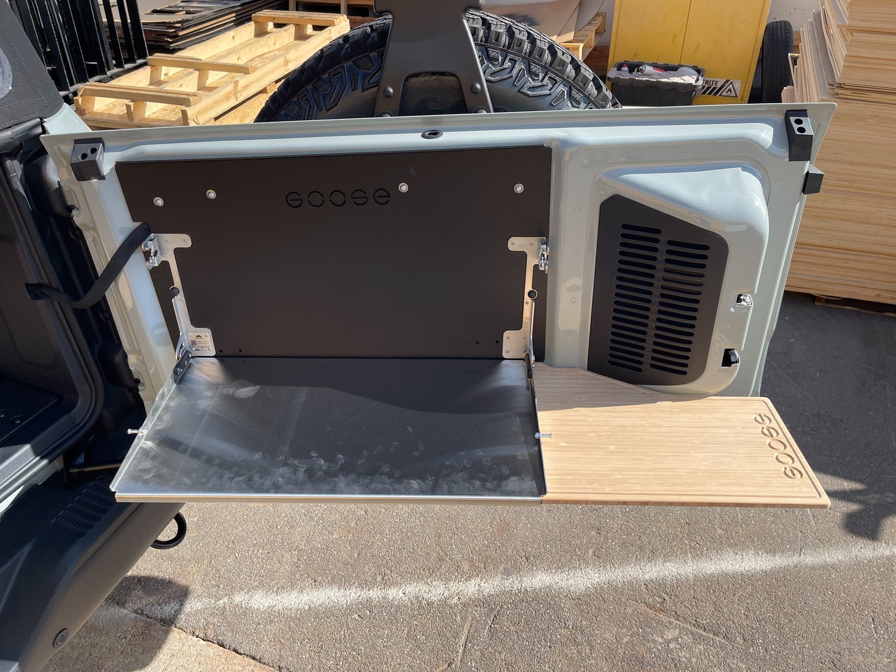 2021-2023 Ford Bronco Goose Gear Tailgate Table - Durable & Foldable Rear Cargo Organizer for Camping, Off-Roading & Outdoor Adventures