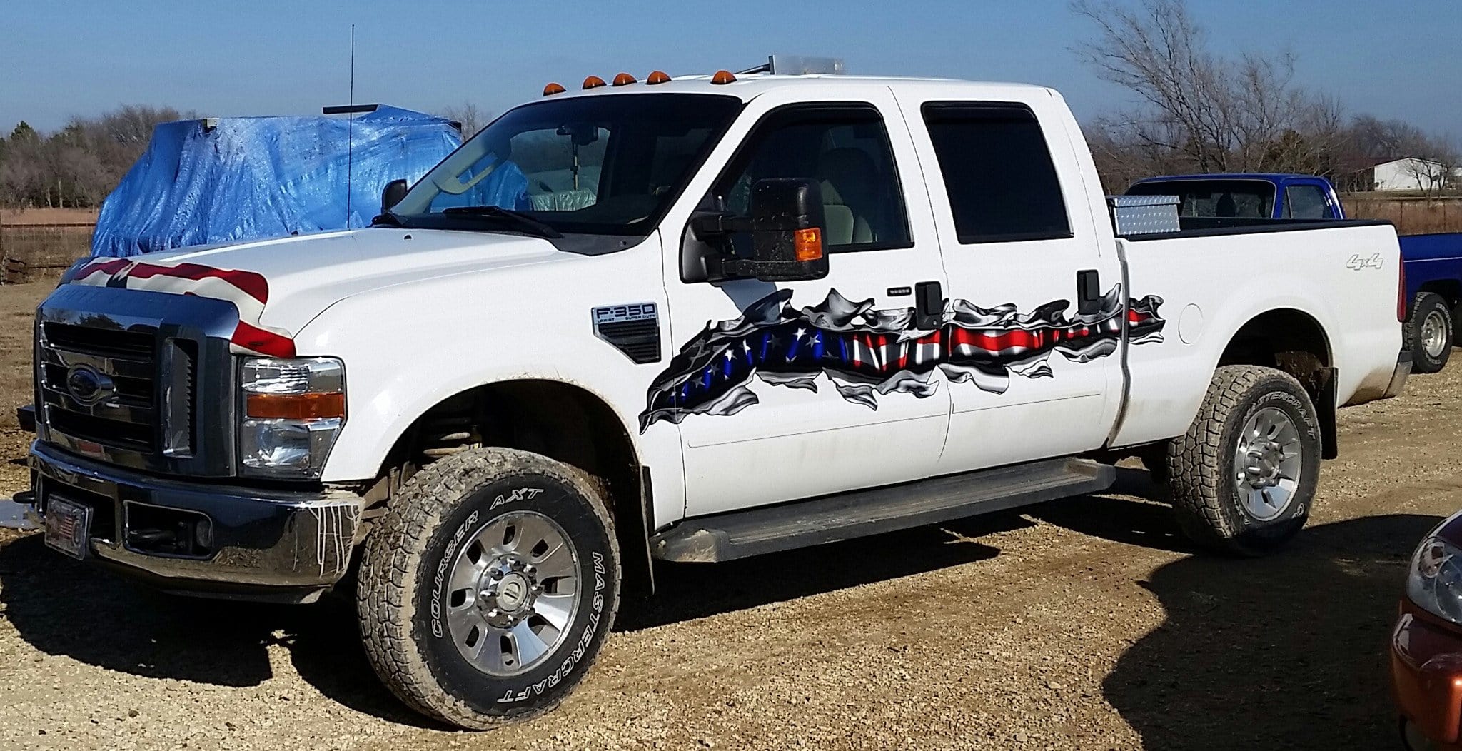 American Flag Rip & Tear Vinyl Decals for Cars, Trucks & Semi Trailers - Patriotic Vehicle Stickers for Windows, Bumpers & Trailers | Perfect for 4th of July, Veterans Day & Car Shows