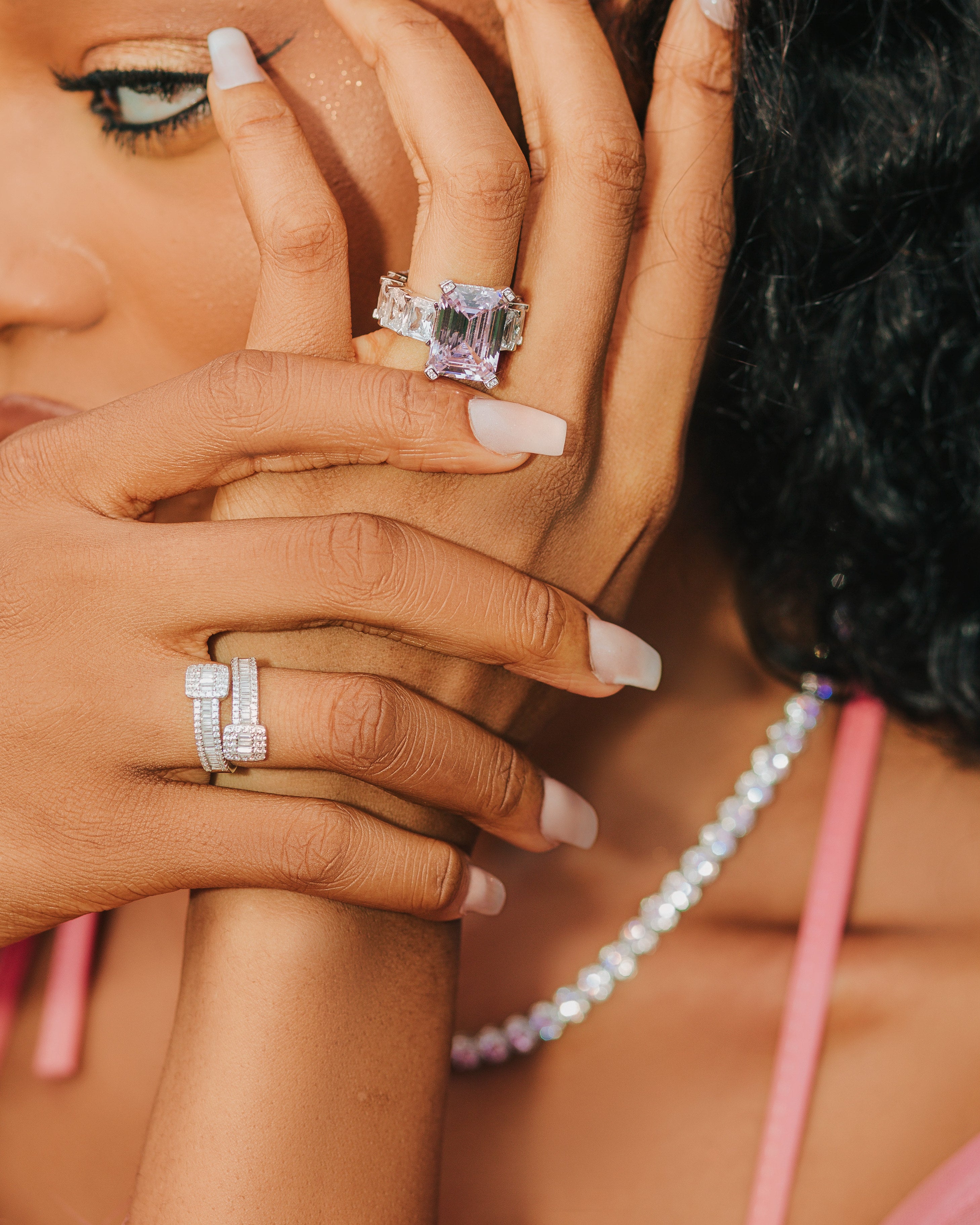 Tae Ring for Women - Stylish Adjustable Finger Ring - Perfect for Everyday Wear, Fashion Accessories, Gifts & Special Occasions