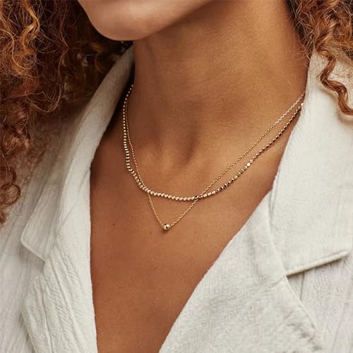 R2: Dainty Gold Layered pendant Necklace