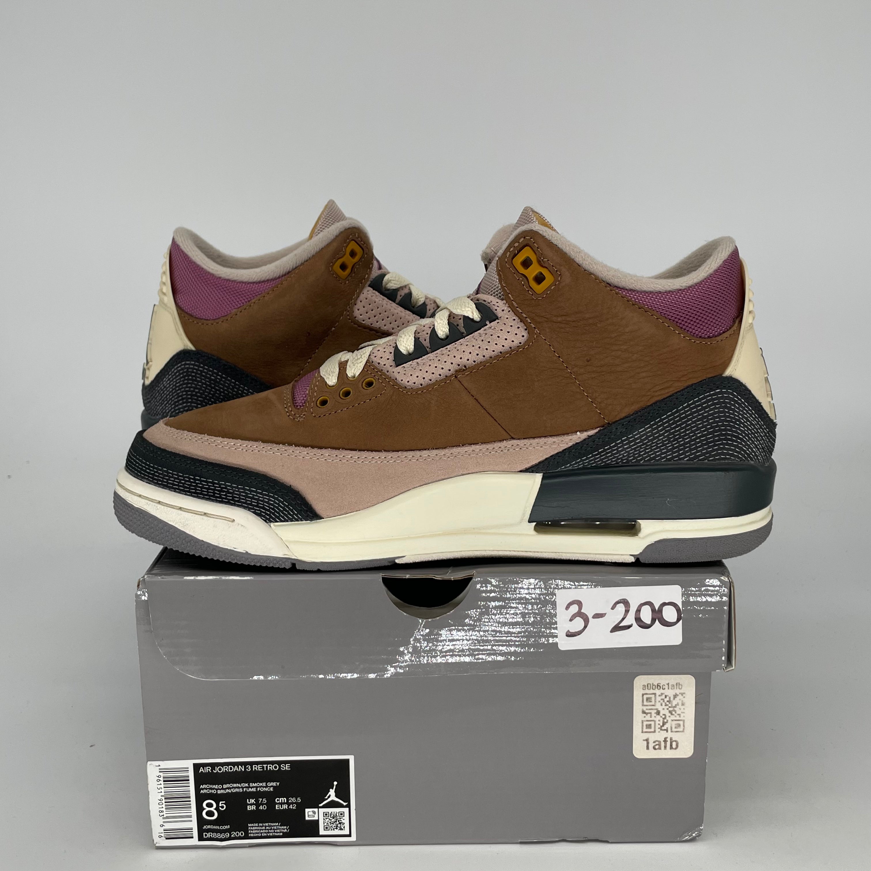 AIR JORDAN 3 WINTERIZED ARCHAEO BROWN Sneakers - Men's Size 8.5/Women's Size 10 (DR8869-200) - Waterproof Basketball Shoes for Winter Outdoor Sports & Street Fashion