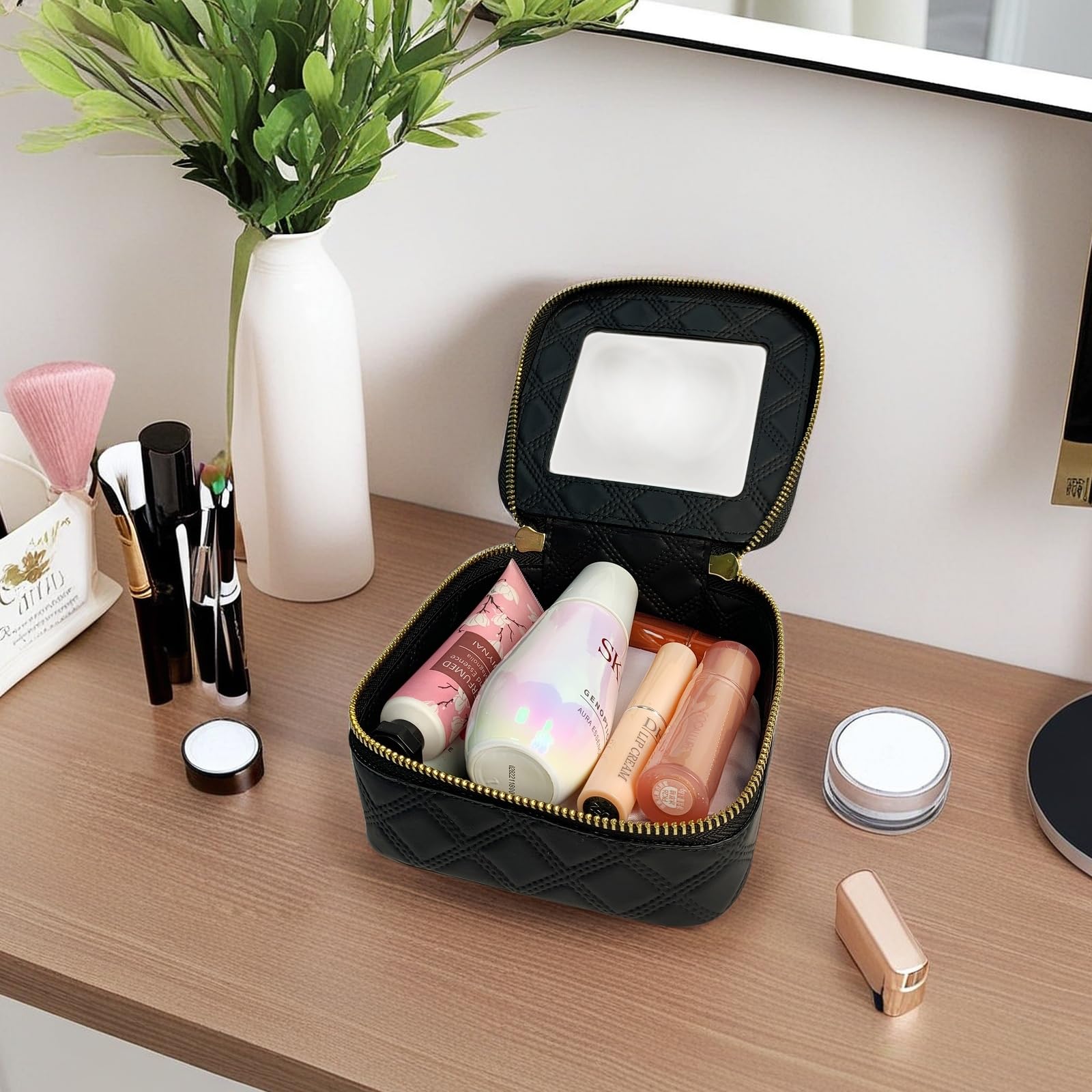 Waterproof Clear Makeup Bag for Women - Travel Toiletry Organizer with Zipper - Perfect for Skincare & Cosmetics Storage