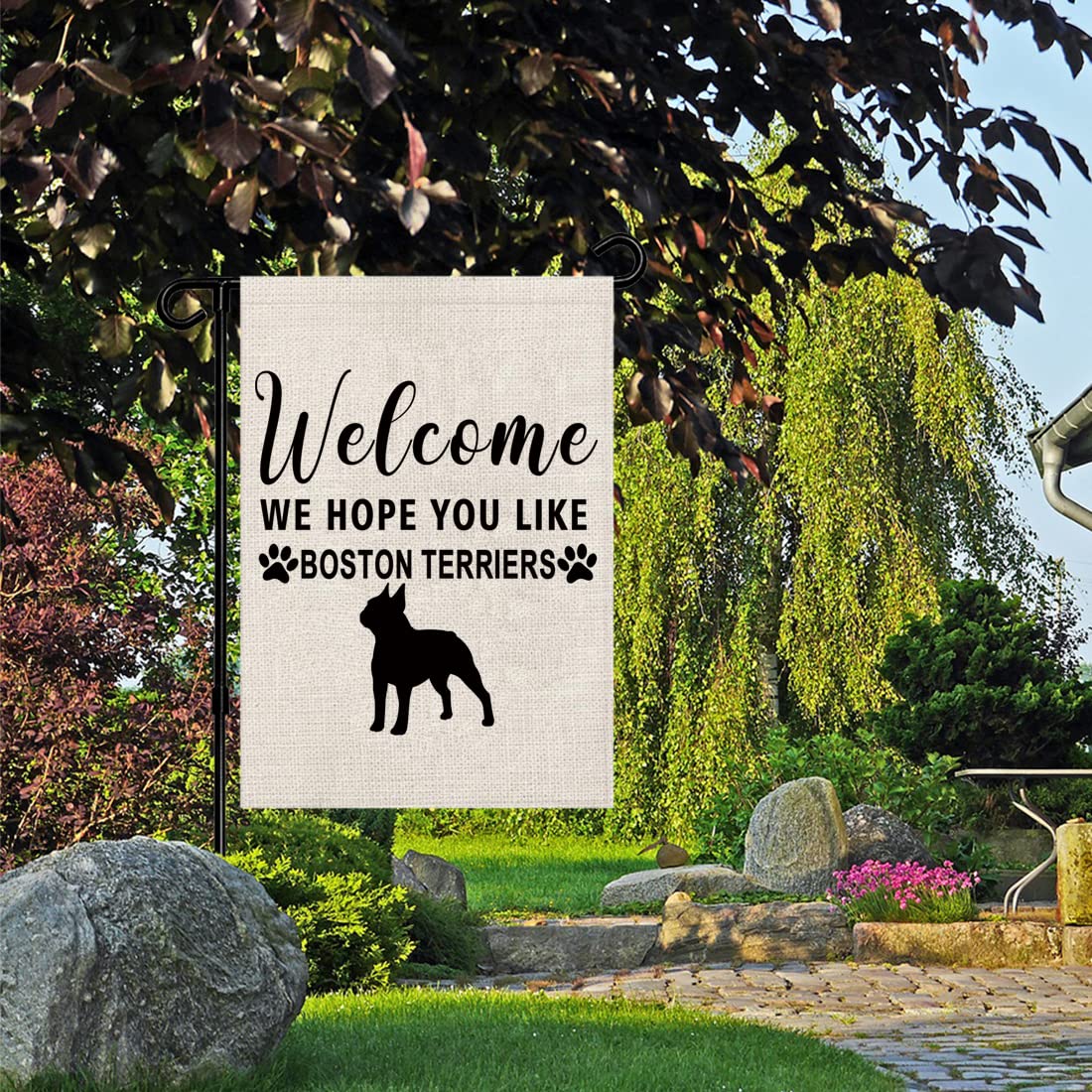 PWHAOO Boston Terriers Garden Flag - Welcome & Decorative Banner for Dog Lovers - Perfect for Outdoor Yard, Lawn, and Patio Decor - Ideal for Boston Terrier Fans & Pet-Themed Garden Parties