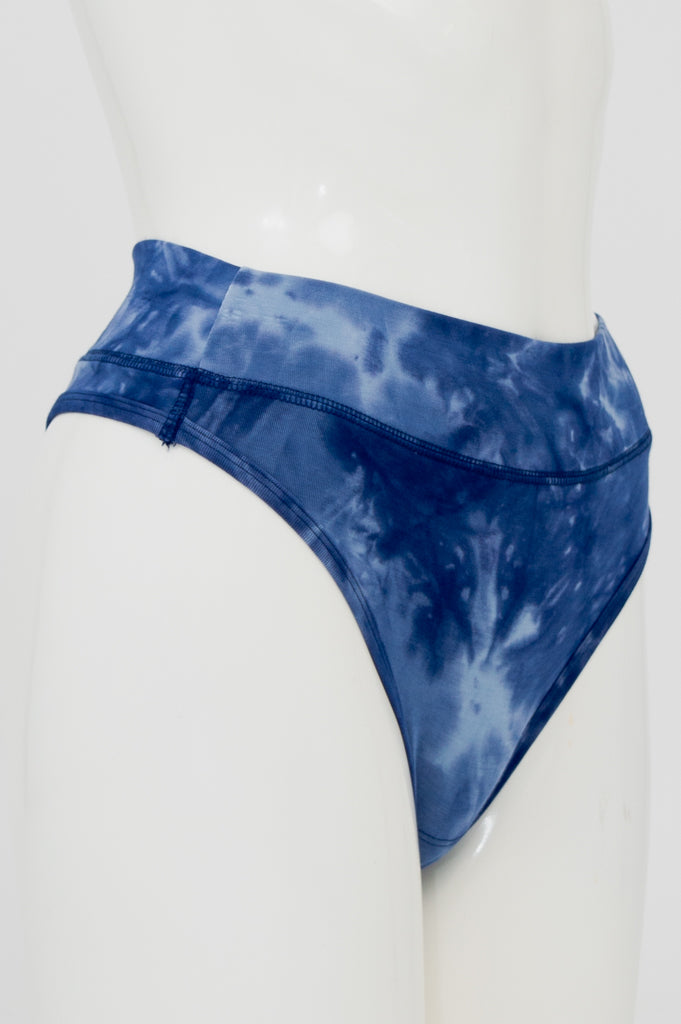 La Thong Tie Dye Bamboo Underwear - Comfortable & Breathable Women's Panties for Yoga, Sleep & Everyday Wear