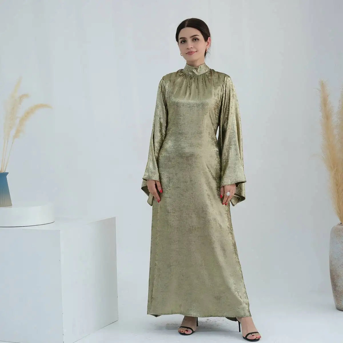 Elegant Muslim Women's Bronzing Gleam Abaya Dress - Modest Islamic Prayer Dress for Eid, Wedding & Special Occasions
