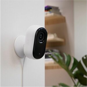 Arlo Essentials 4MP Indoor 2K Security Camera with Color Night Vision - 2560x1440 Resolution, WiFi, Wall & Table Mount, Alexa Compatible - Perfect for Home Monitoring & Baby/Pet Watching