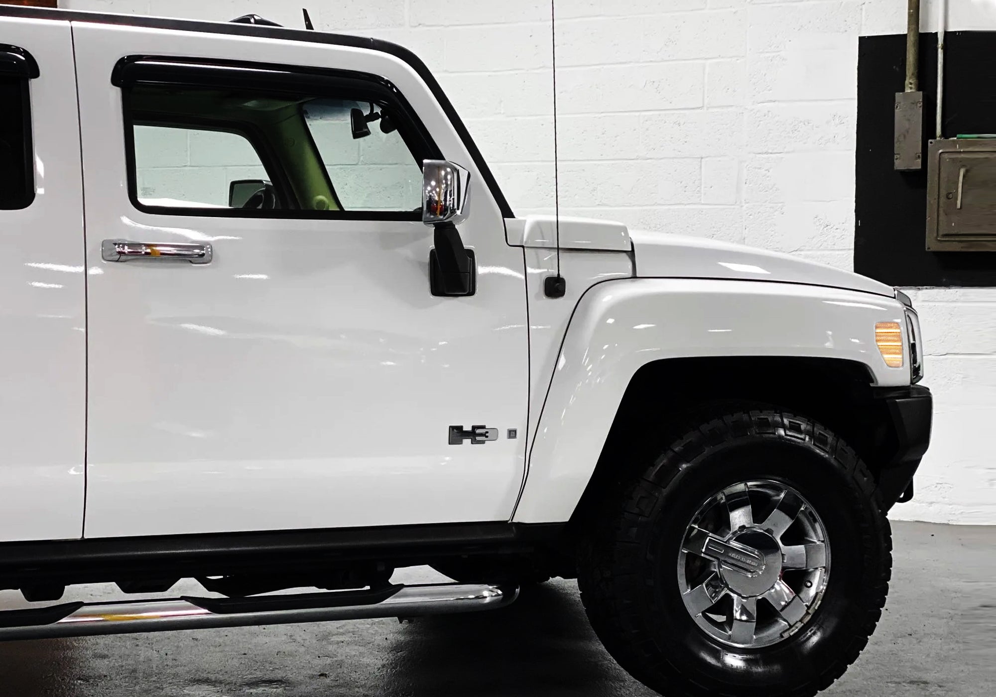 Amber LED Fender Side Markers for Hummer H3 & H3T - Triple Row Clear Lens Full LED Strip - Enhance Visibility & Style for Off-Road Adventures & Night Driving