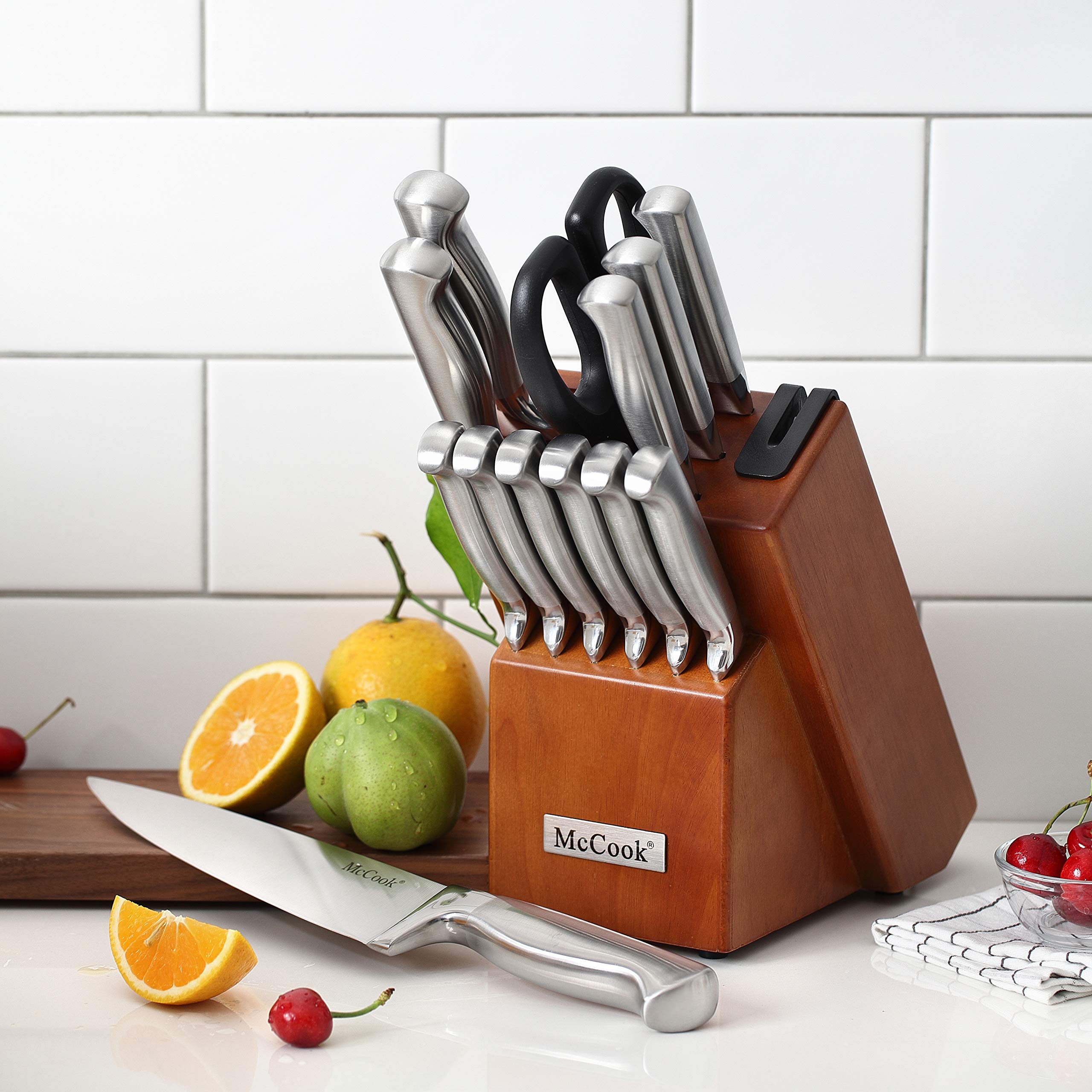 McCook® German Stainless Steel Knife Set with Built-in Sharpener - 15-Piece Kitchen Knife Block Set for Professional Chefs & Home Cooking - Perfect for Meat Cutting, Vegetable Chopping & Food Prep