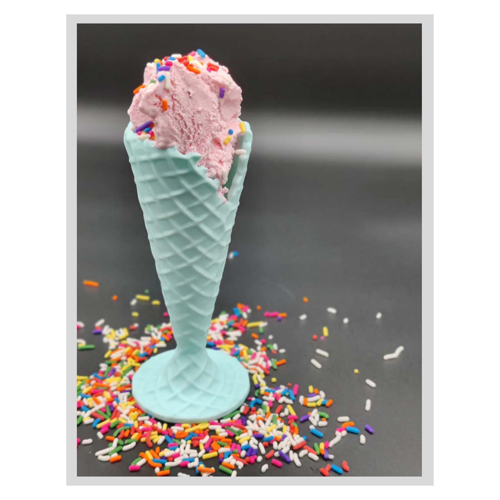 3D Printed Personalized Desk Pen Holder - Cute Gradient Peach Office Organizer with Free Mini Ice Cream Pen (Perfect for Home, Office & School Desk Storage)