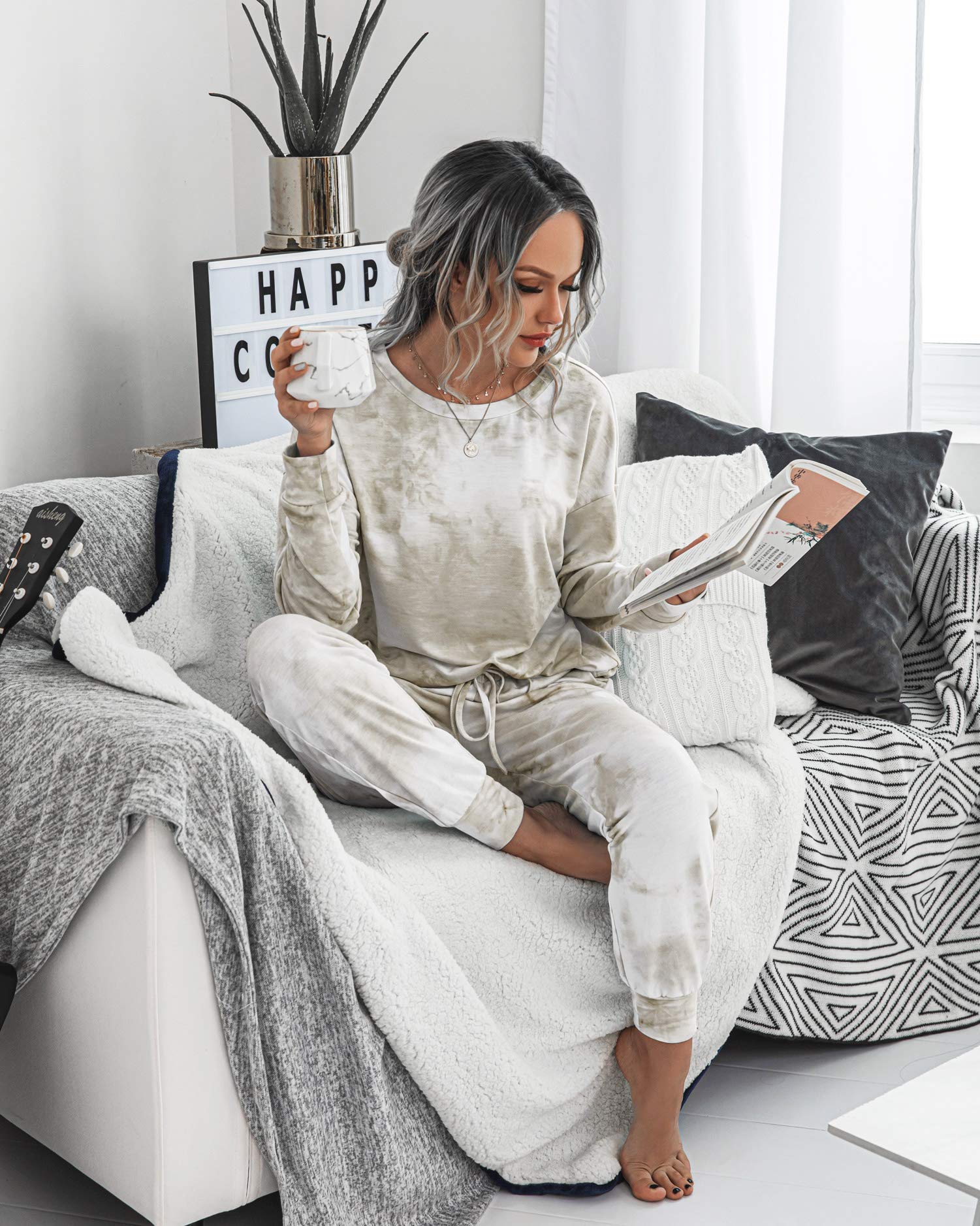 TSMNZMU Women's Tie Dye Pajama Set - 2 Piece Long Sleeve Sleepwear with Pockets, Soft Pullover Top & Jogger Pants for Lounge, Sleep & Relaxation at Home