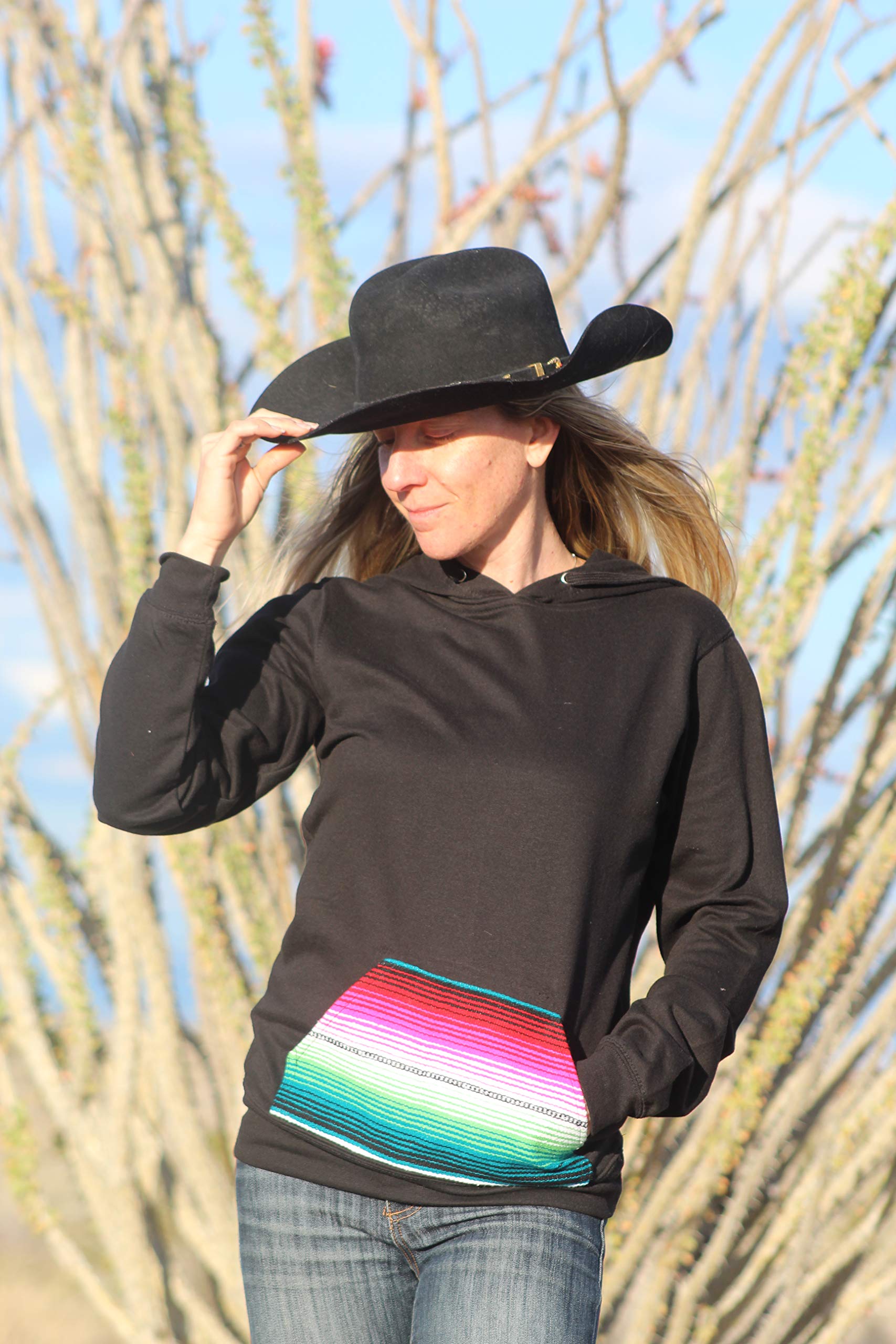 Women's Stylish Cut-Out Hoodie Sweatshirt with Serape Pocket - Cozy Pullover for Casual Wear, Gym & Outdoor Activities