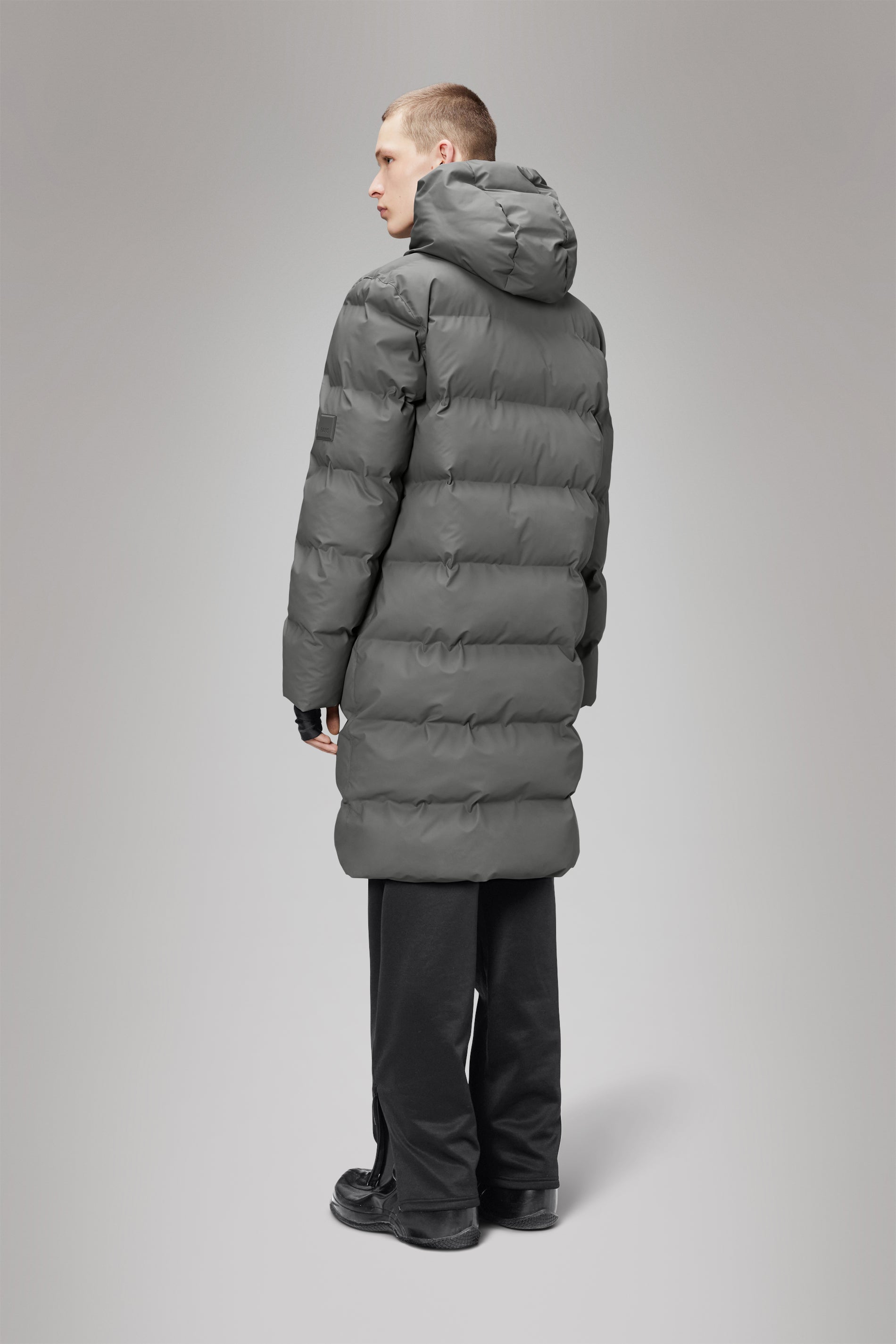 Alta Longer Puffer Jacket - Women's Winter Coat, Waterproof Down Jacket with Hood, Warm Quilted Outerwear for Cold Weather - Perfect for Skiing, Snowboarding & Outdoor Activities