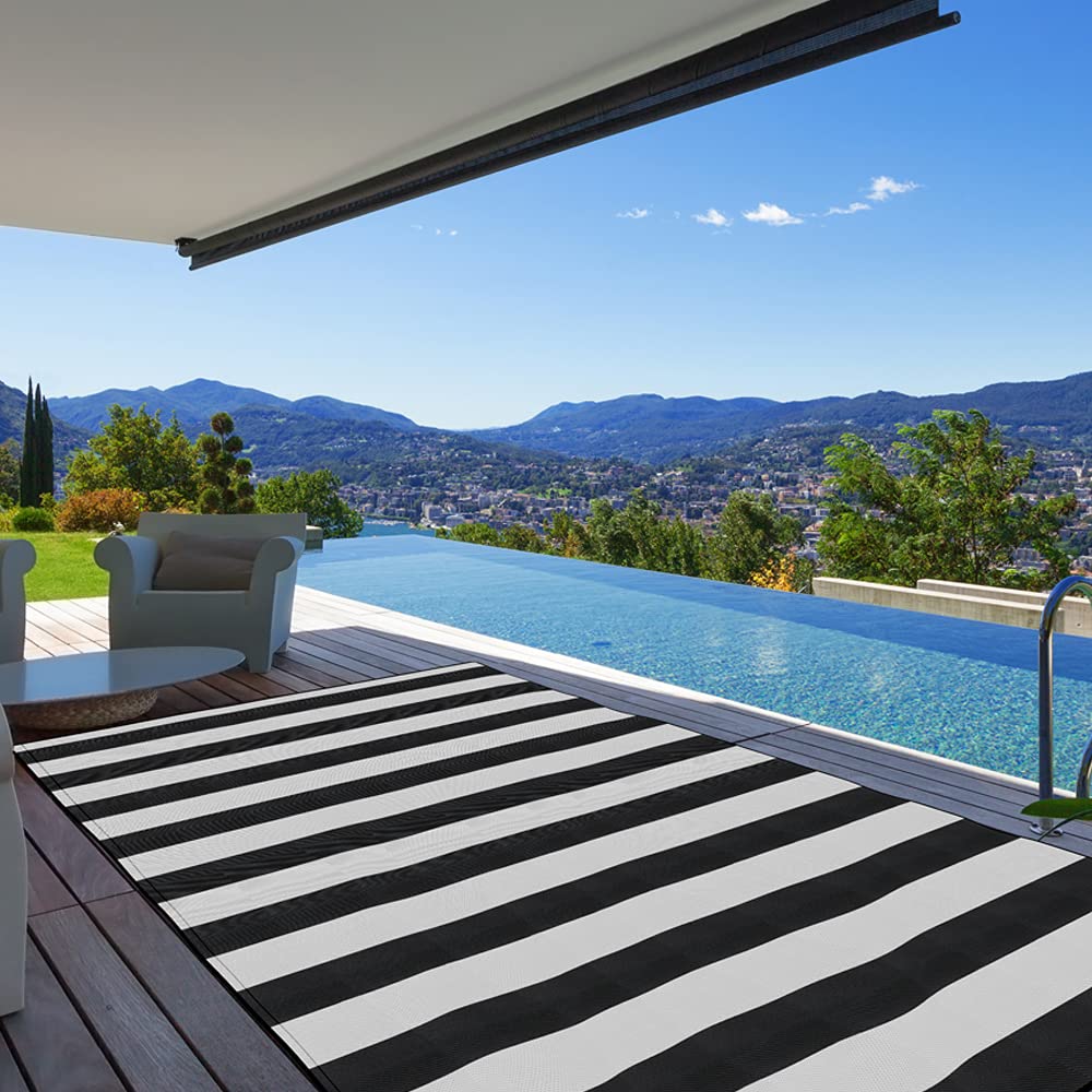PCINFUNS 5'x8' Waterproof Plastic Straw Rug - Reversible Outdoor Patio Mat for RV, Deck, Porch, Camping, Picnic, Beach & Balcony - Foldable, Durable & Easy to Clean - Perfect for Outdoor Gatherings, Poolside Lounging & Summer Entertaining (Black & White)