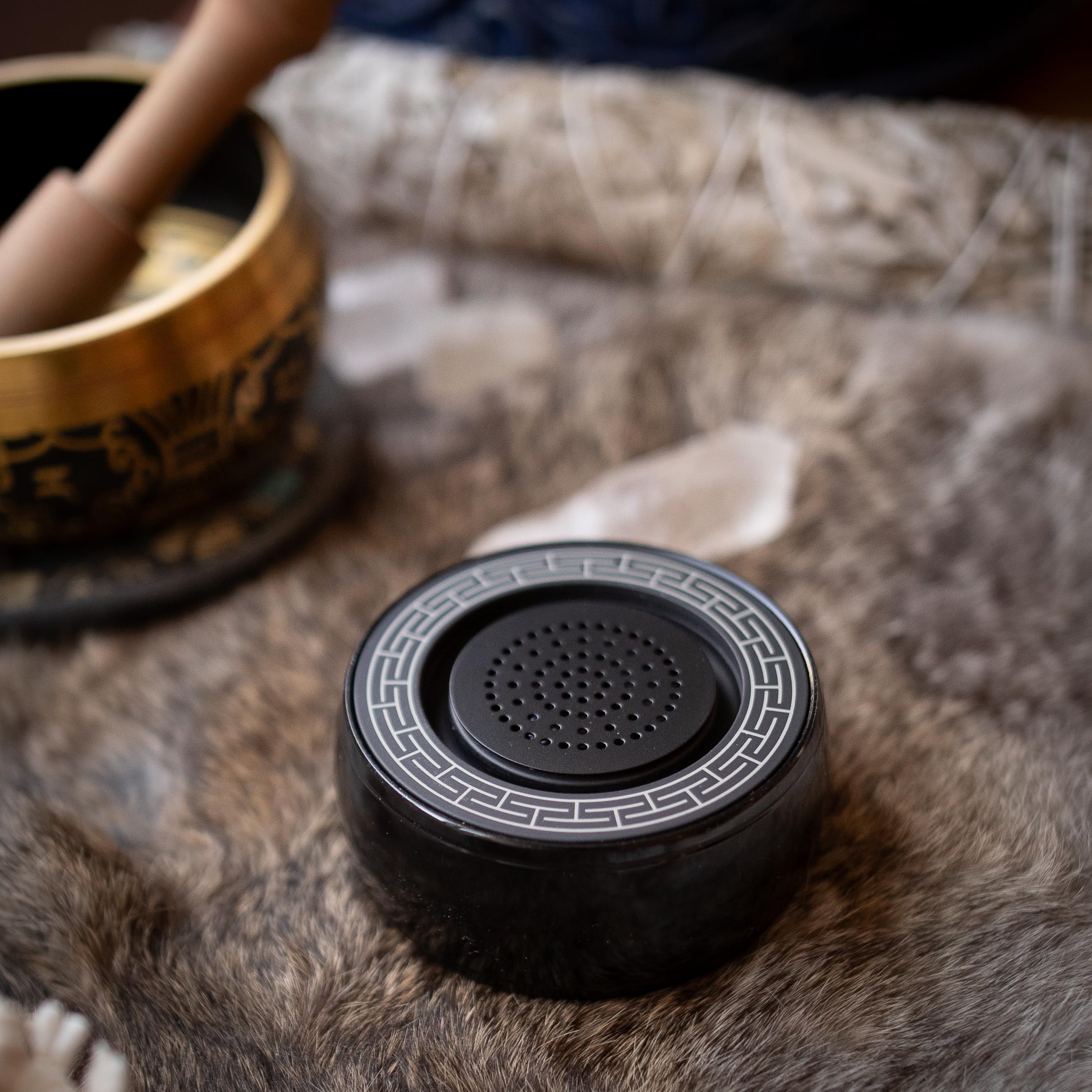 Pure Tone Therapy Sound Healing & Meditation Tool with Solfeggio Frequencies 432Hz - Continuous Play & 3-Min Timer for Stress Relief, Sleep Aid, Yoga, Reiki (Black)