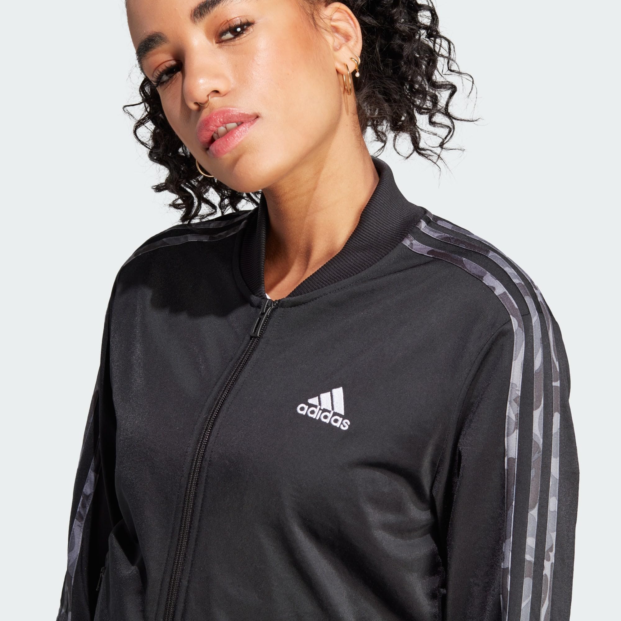 Adidas Essentials 3-Stripes Women's Tracksuit - Comfortable Athletic Outfit for Running, Gym & Casual Wear