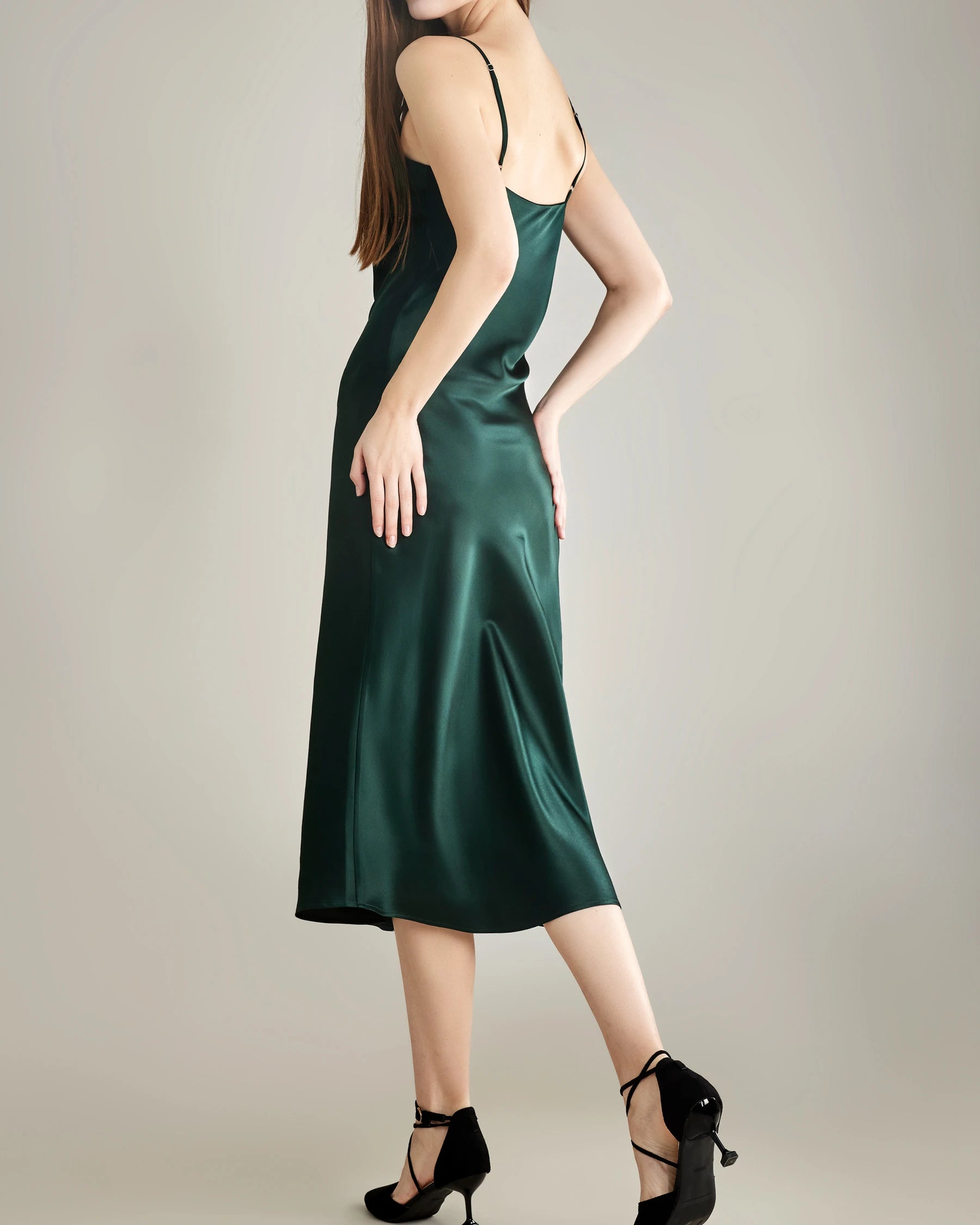 Elegant Silk Dress with Light Cowl Neckline - Women's Formal & Evening Gown for Parties, Weddings & Special Occasions