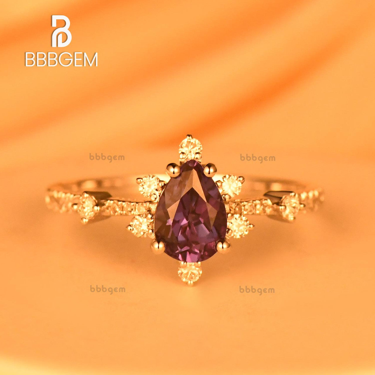 14K/18K Gold 5x7mm Pear Shaped Alexandrite Diamond Engagement Ring - Art Deco Vintage Style for Women - Perfect for Proposals, Anniversaries & Special Occasions