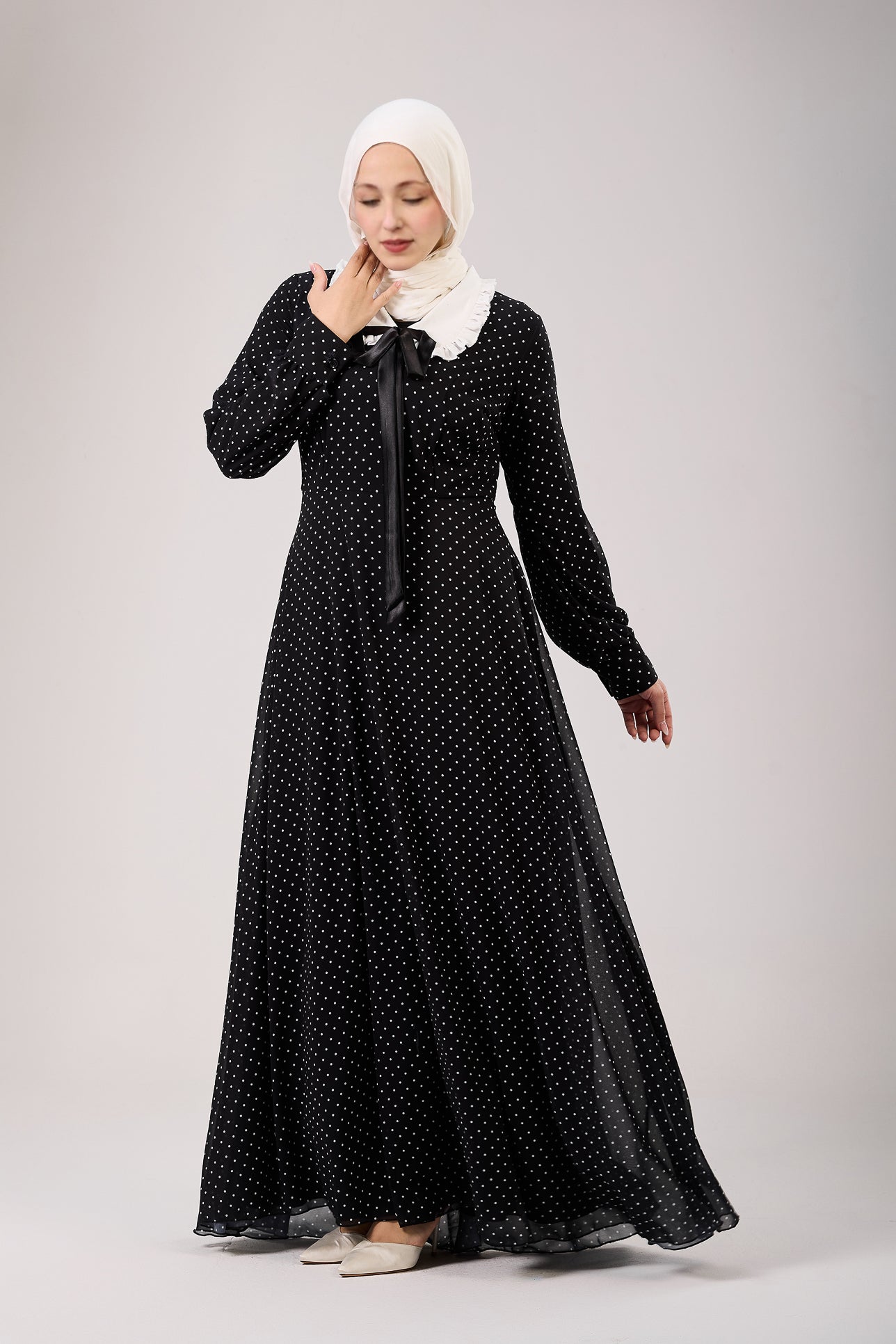 Elegant Polka Dot Flared Sleeve Chiffon Maxi Dress for Women - Modest Long Dress with Flowy Skirt for Wedding, Party & Special Occasions